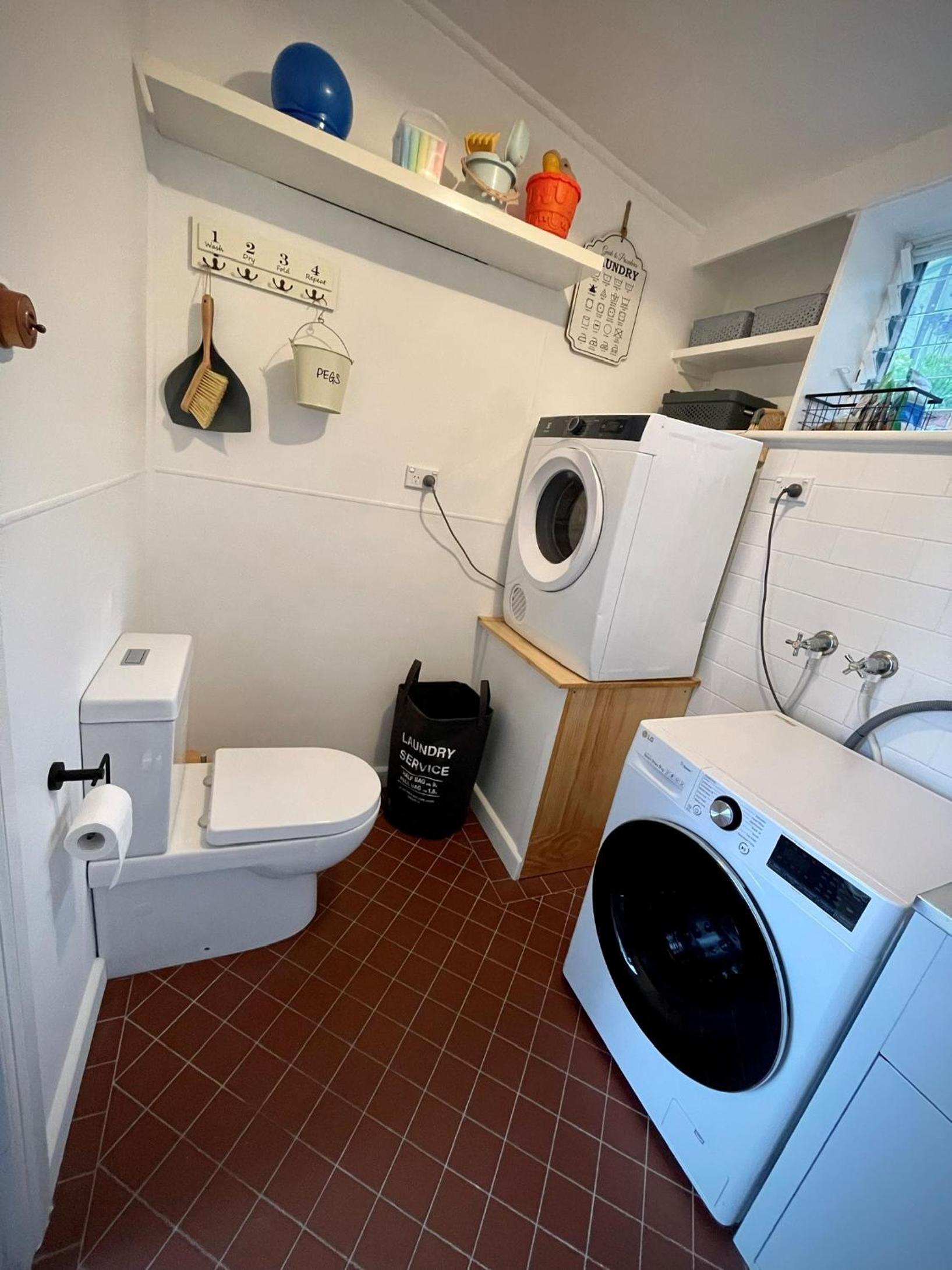 Cosy coastal cottage- Allwood Harbour