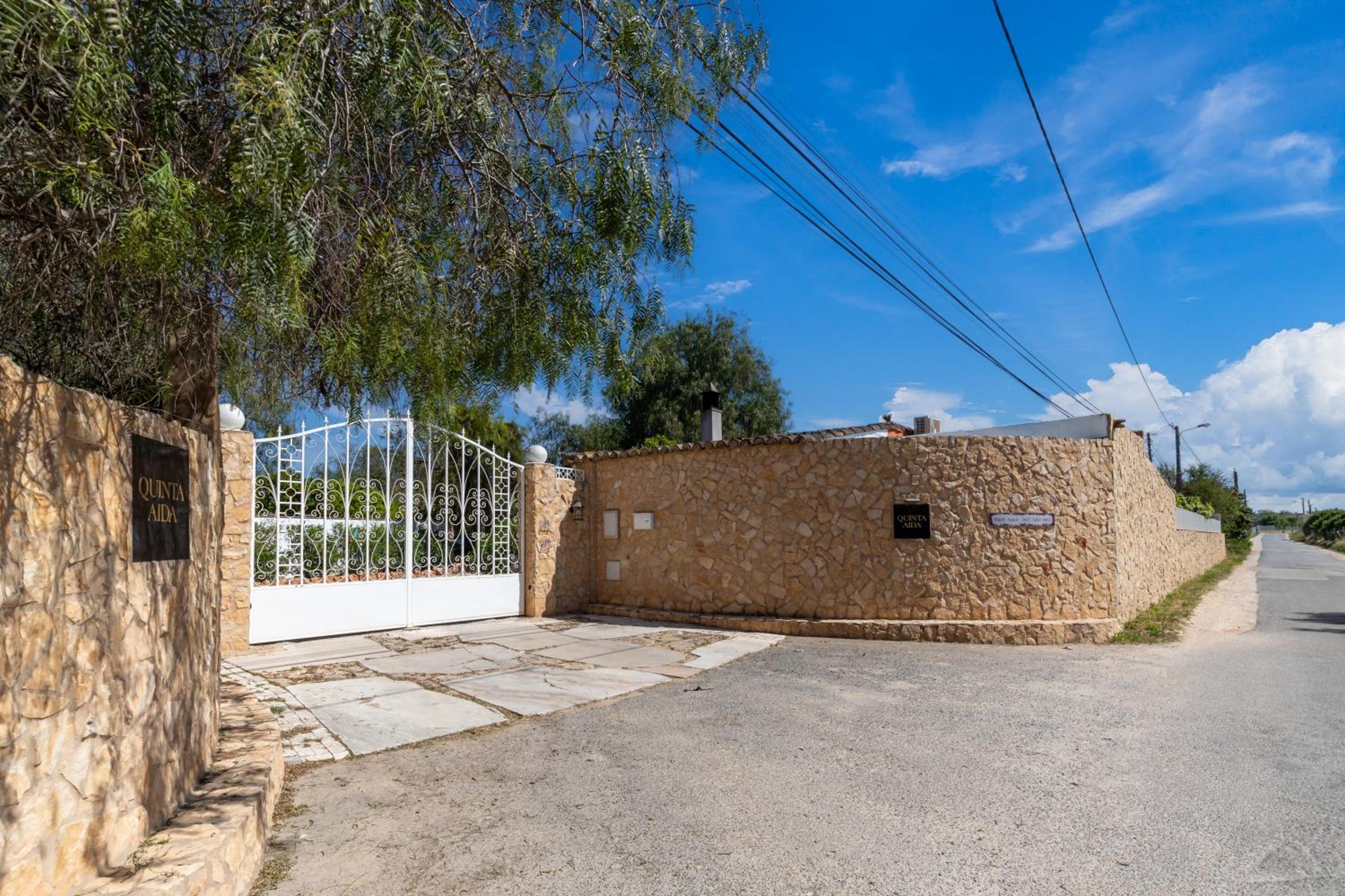 Quinta Aida Cottage and B&B Suites