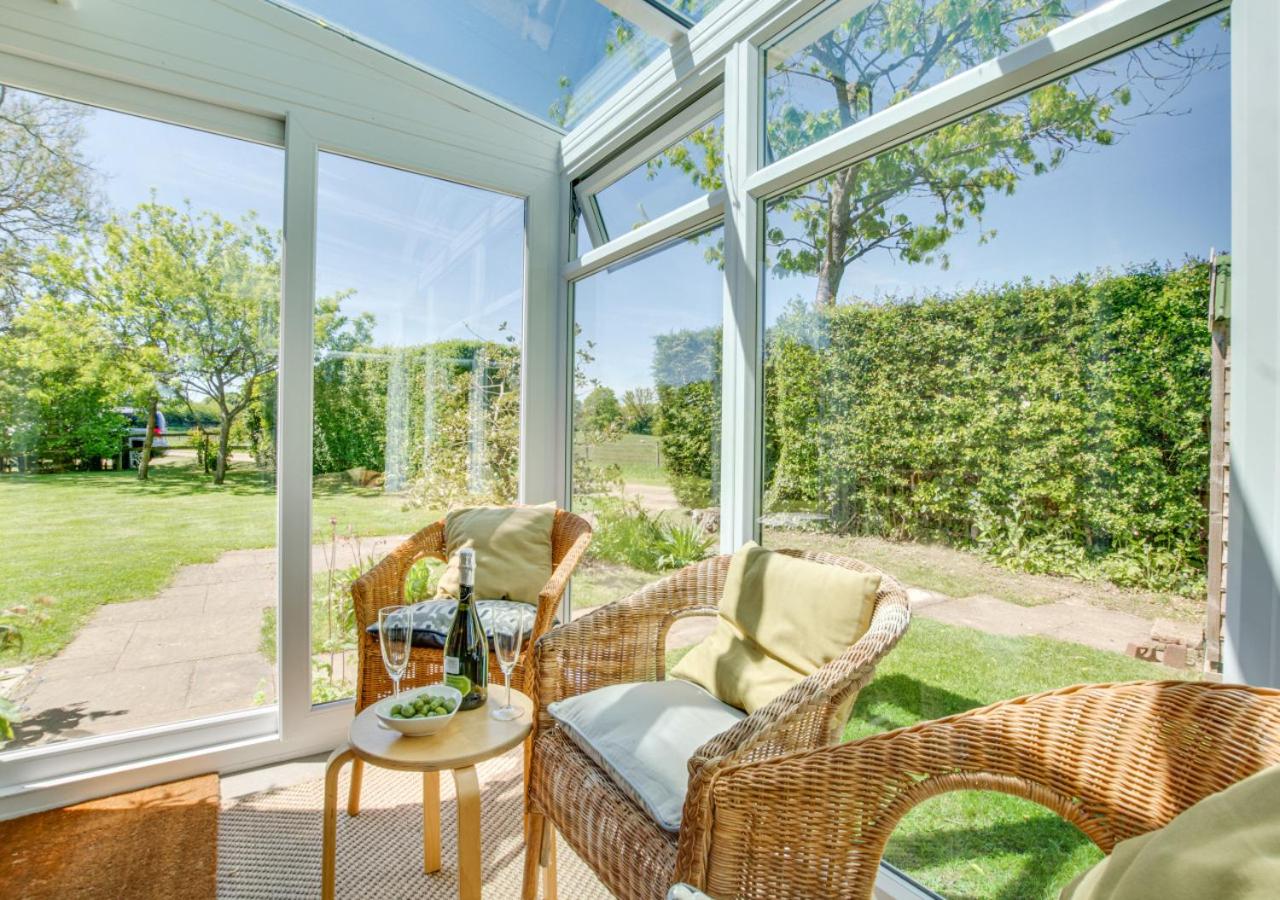 3 Bed in Tenterden oc-tn555