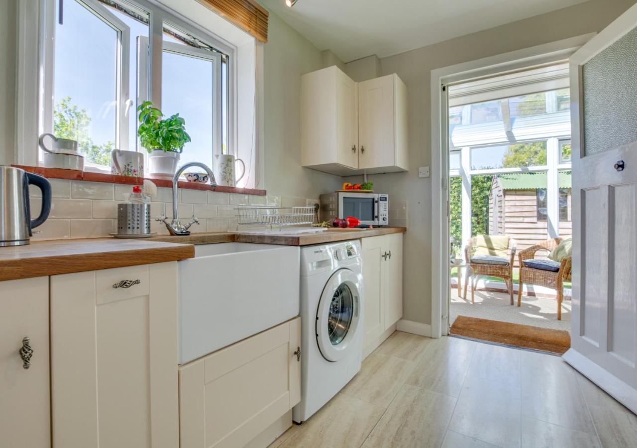 3 Bed in Tenterden oc-tn555