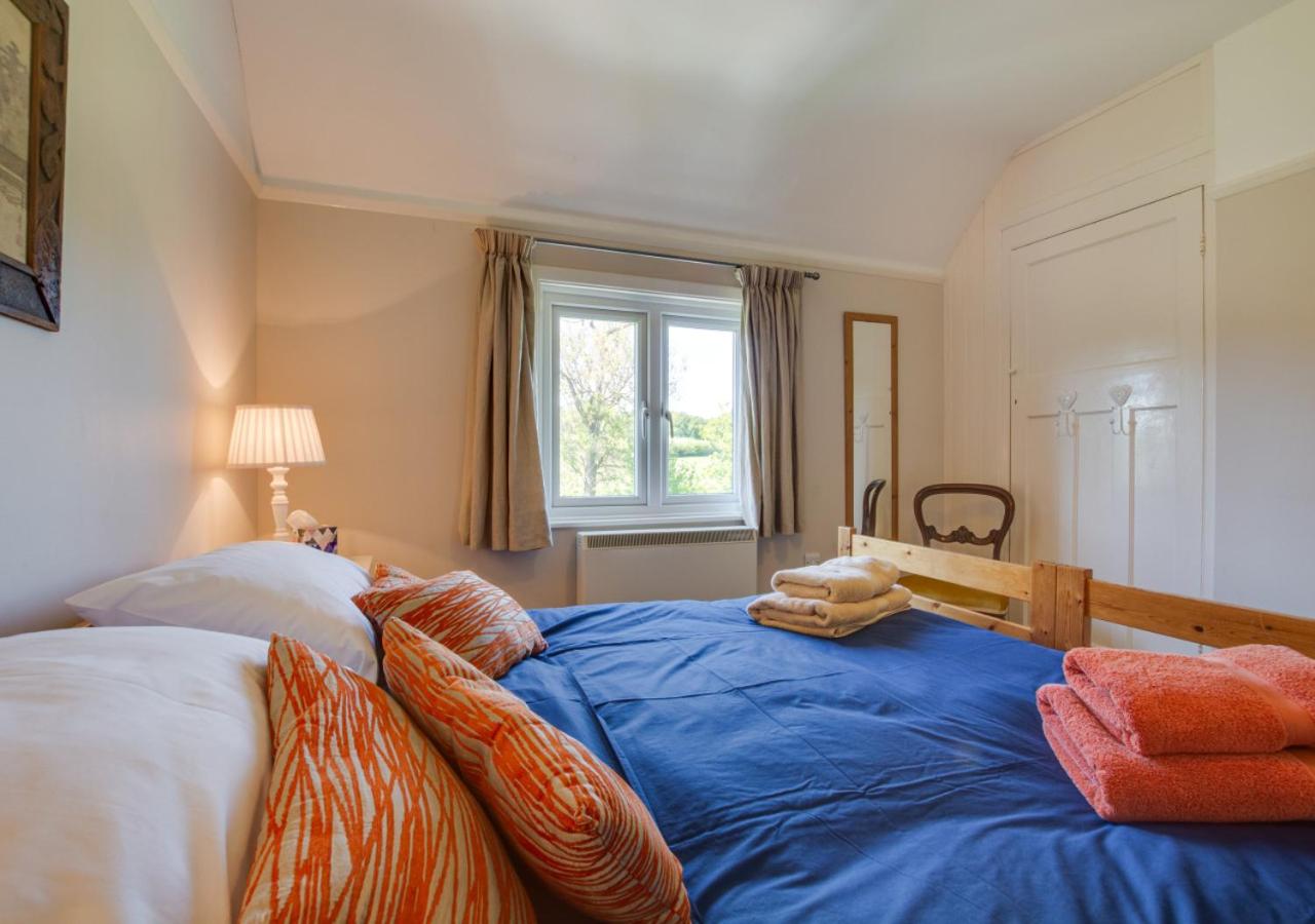3 Bed in Tenterden oc-tn555