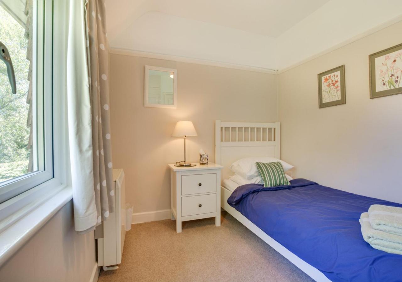 3 Bed in Tenterden oc-tn555