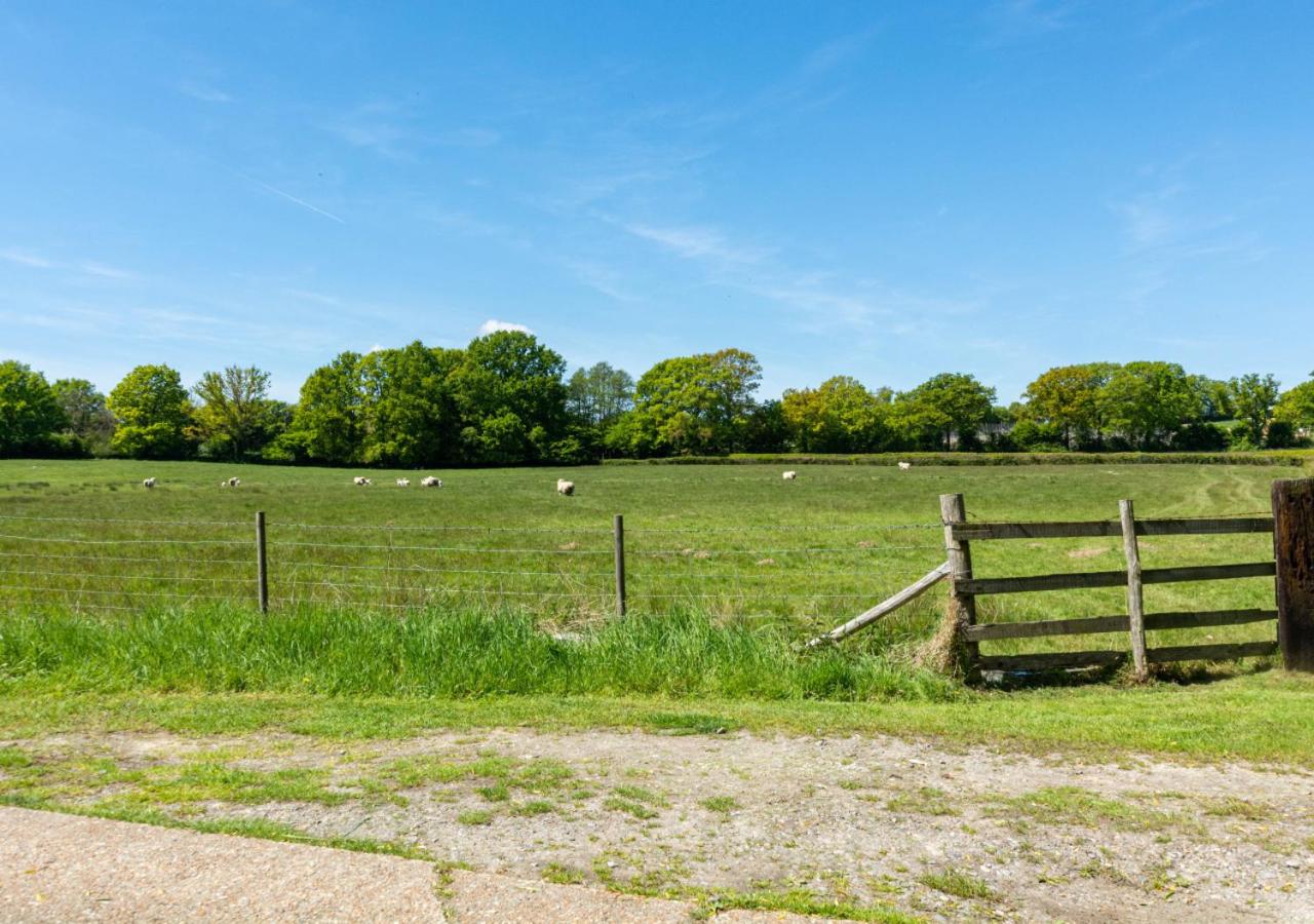 3 Bed in Tenterden oc-tn555