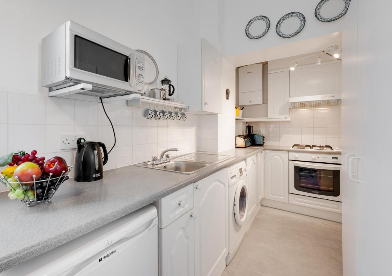 Kemp Town Mews view 4