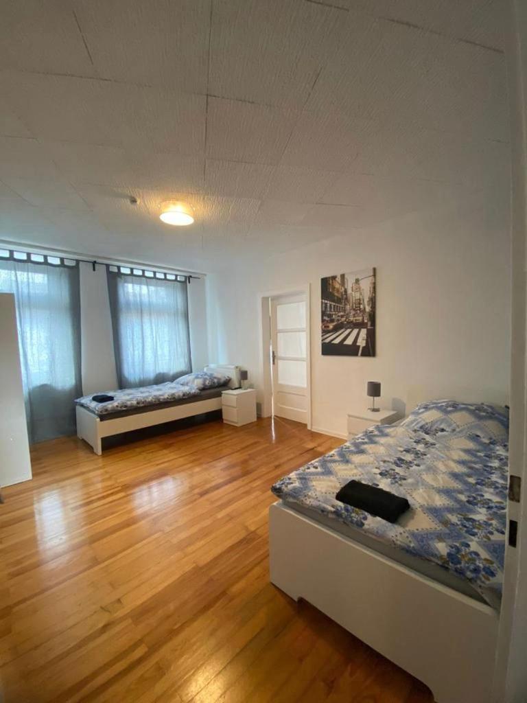 Monteurzimmer Pavan IK1 , Apartment for Workers Saarlouis Saarbrucken Uberherrn - KEINE Ferienwohnung - Property Image 3