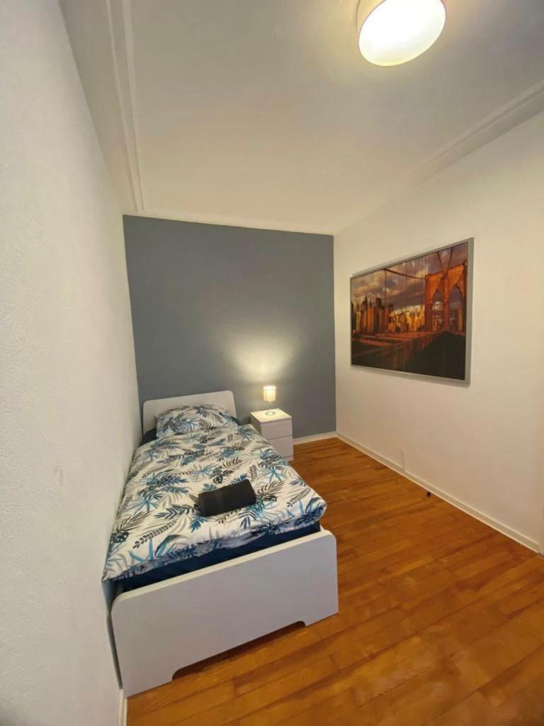 Monteurzimmer Pavan IK1 , Apartment for Workers Saarlouis Saarbrucken Uberherrn - KEINE Ferienwohnung - Property Image 6