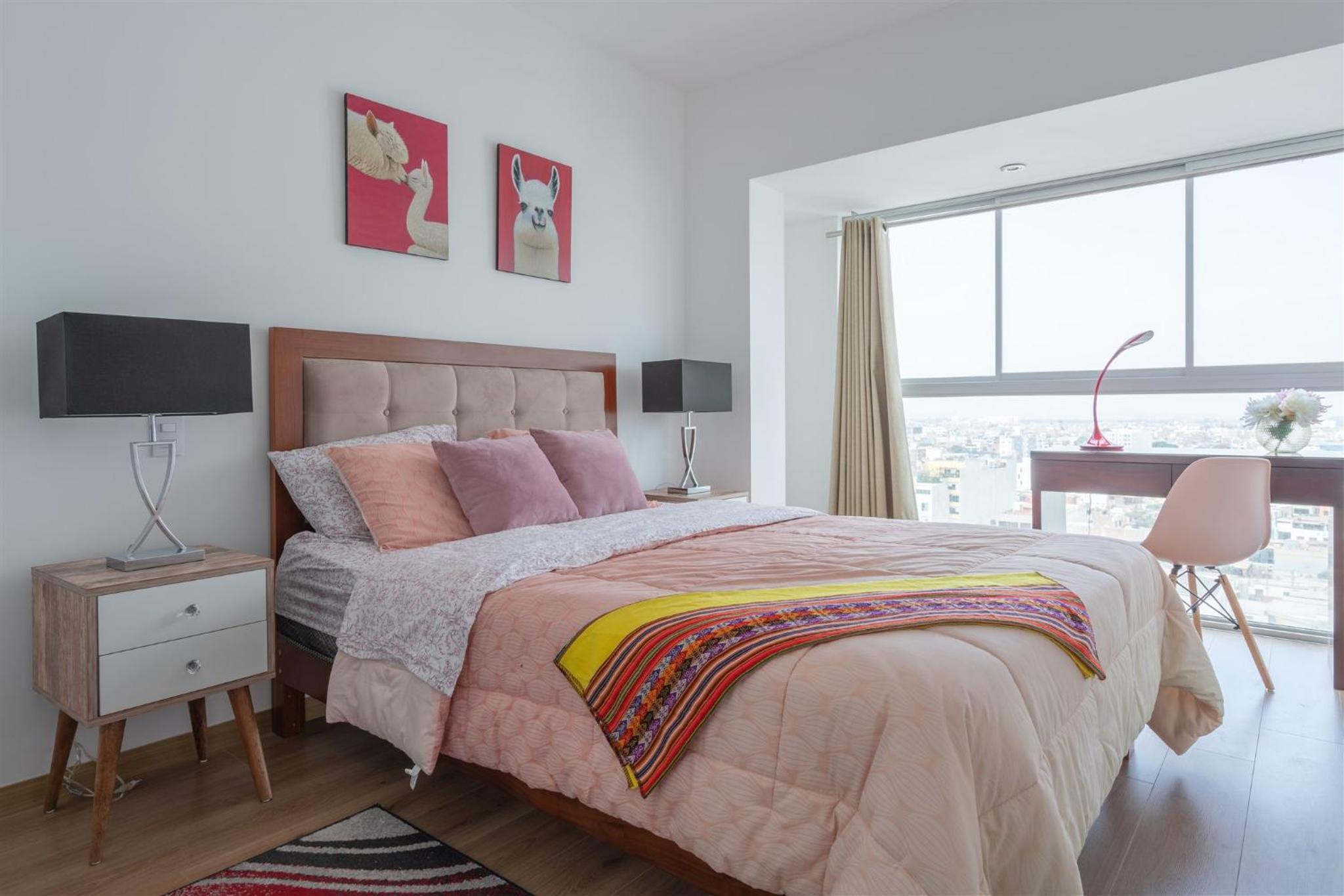 Penthouse with Private Jacuzzi by GLOBALSTAY view 3