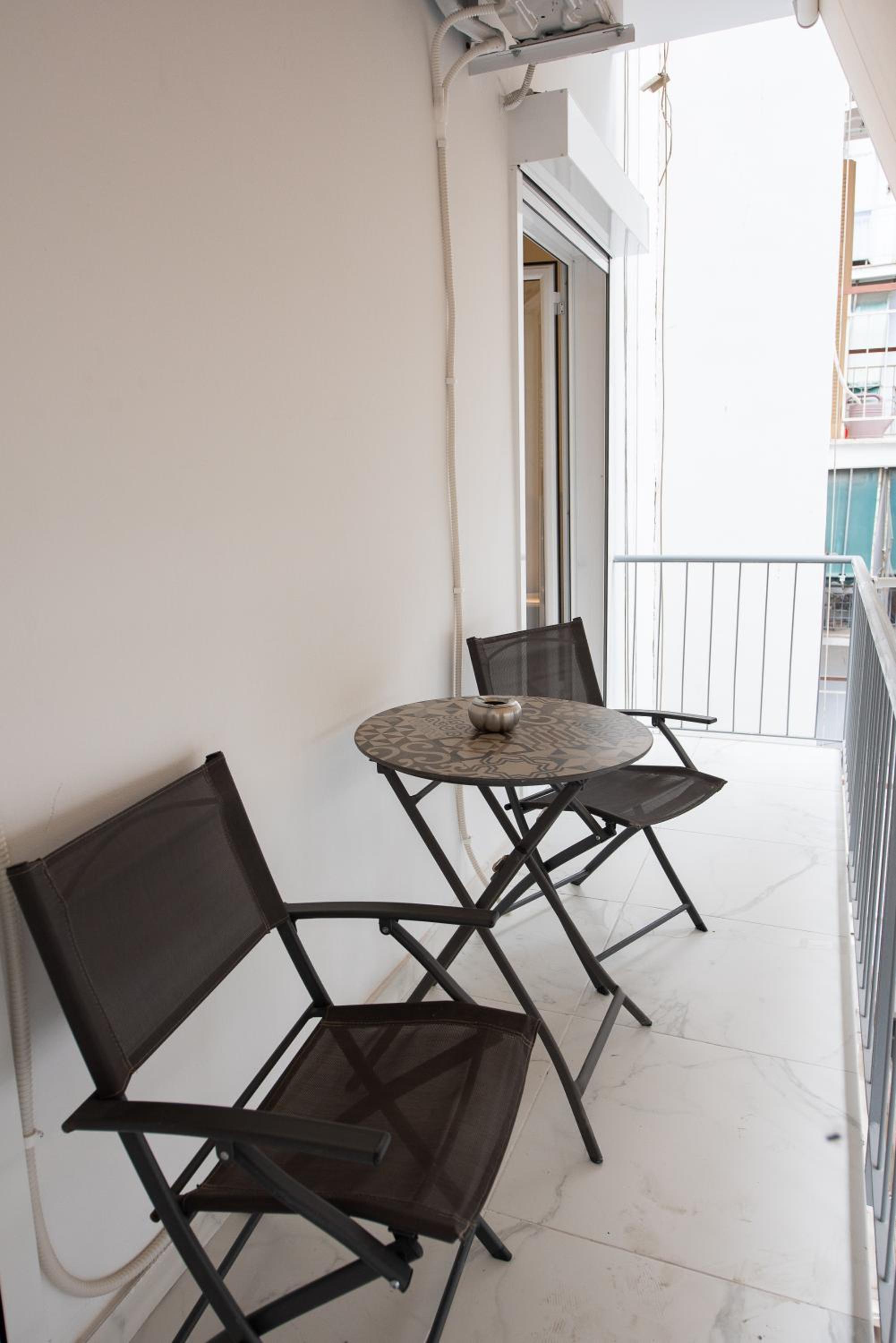 MEDLUXE COZY APARTMENT!