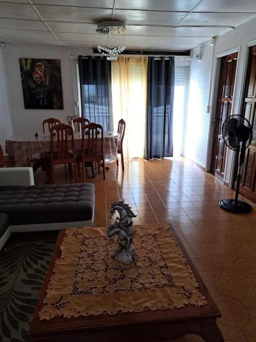 location Maison Basse-Terre GUADELOUPE
