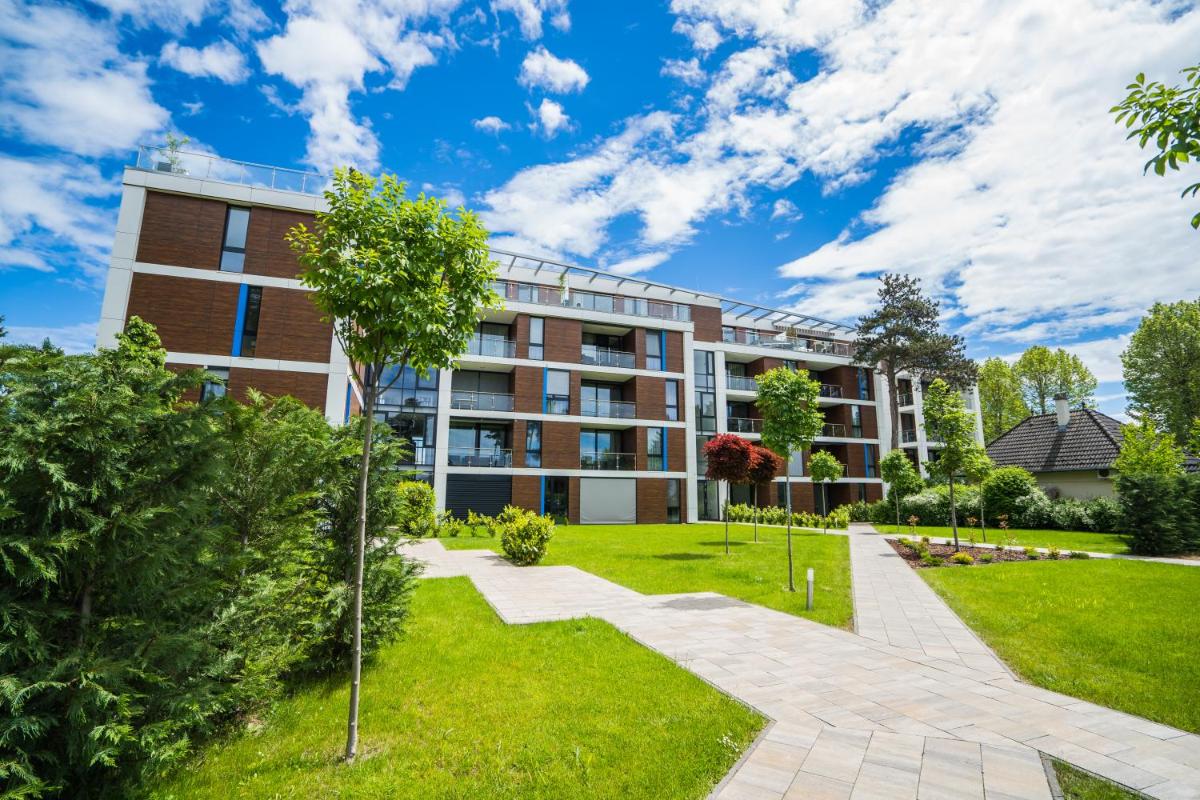 Hotel MF Port Azúr Wellness Apartments - Image 1