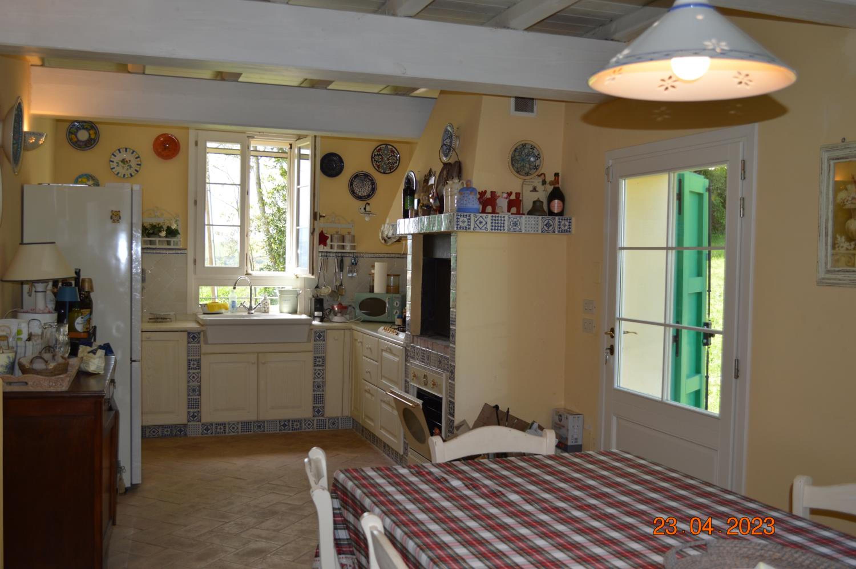 Photo 42