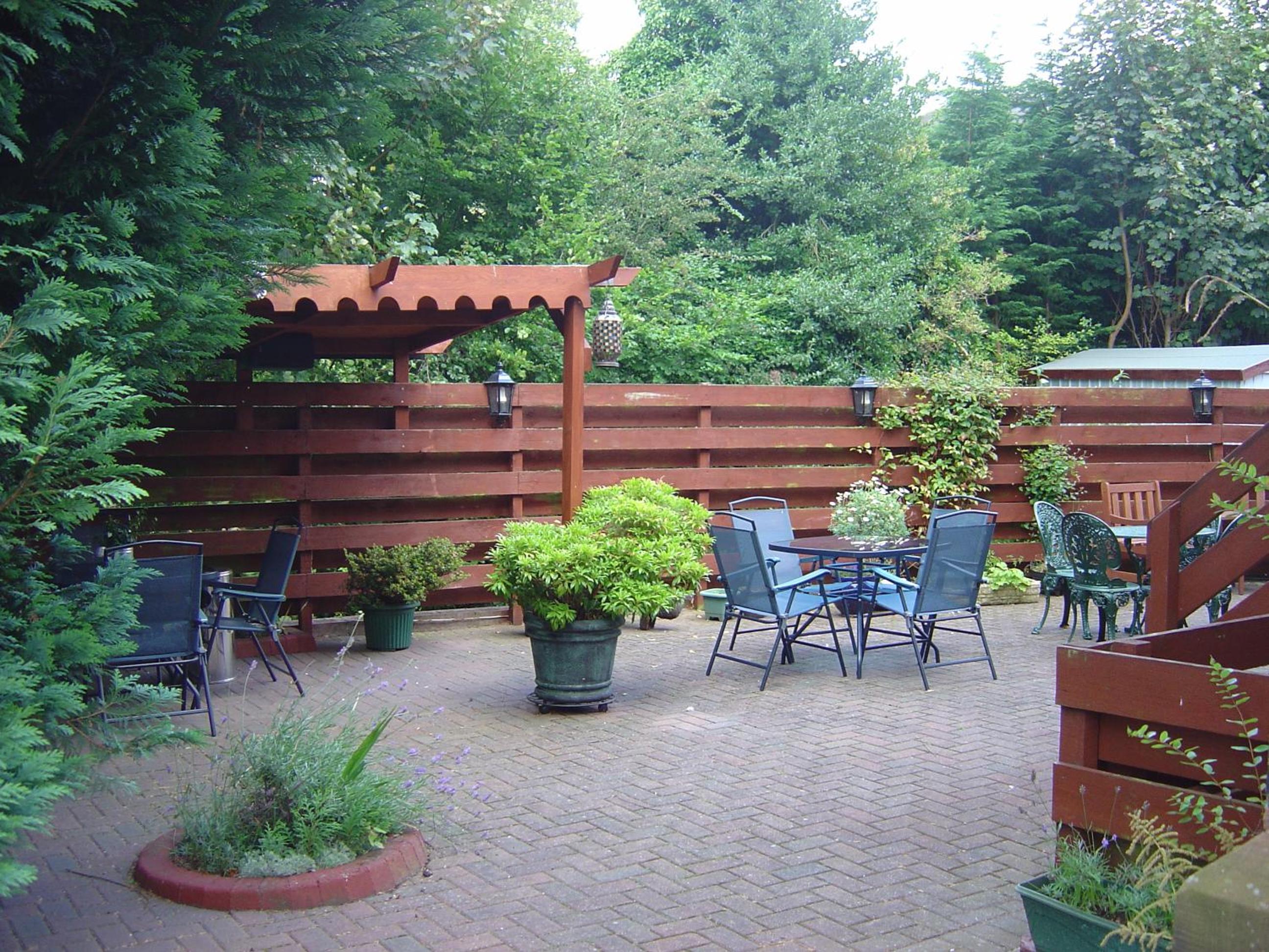 Photo 8