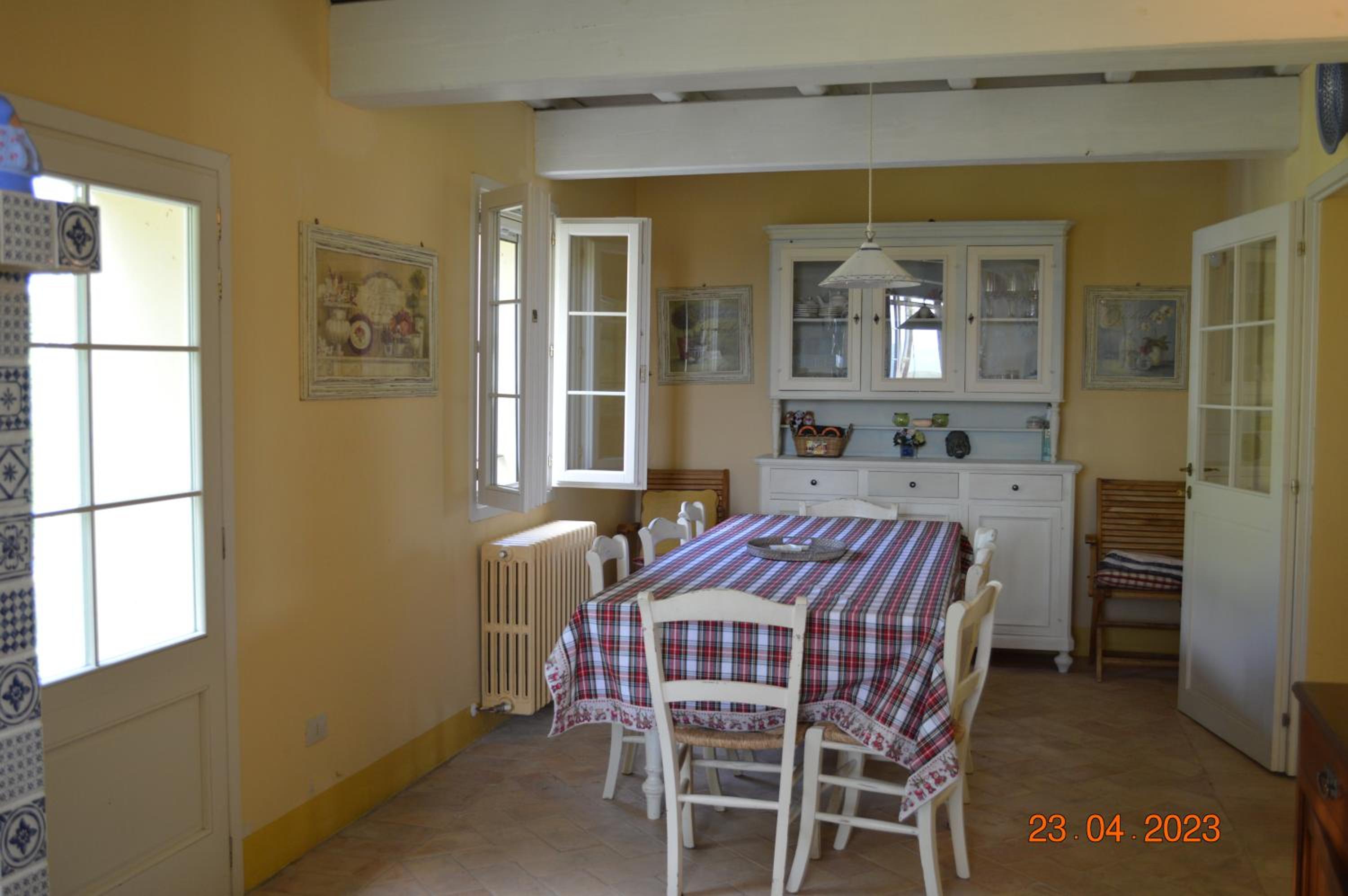 Photo 44