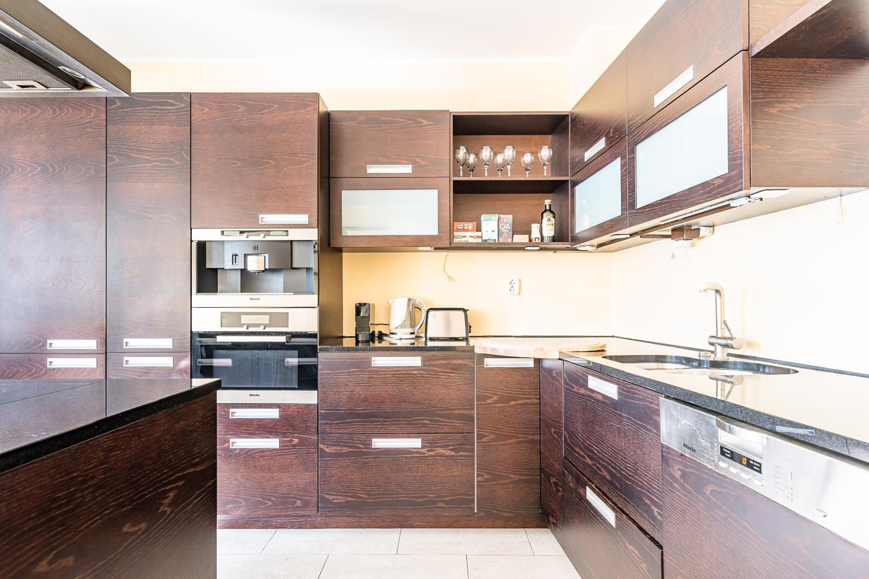 Tallinn Vacations - Old Town - Oleviste Apartment - Property Image 3