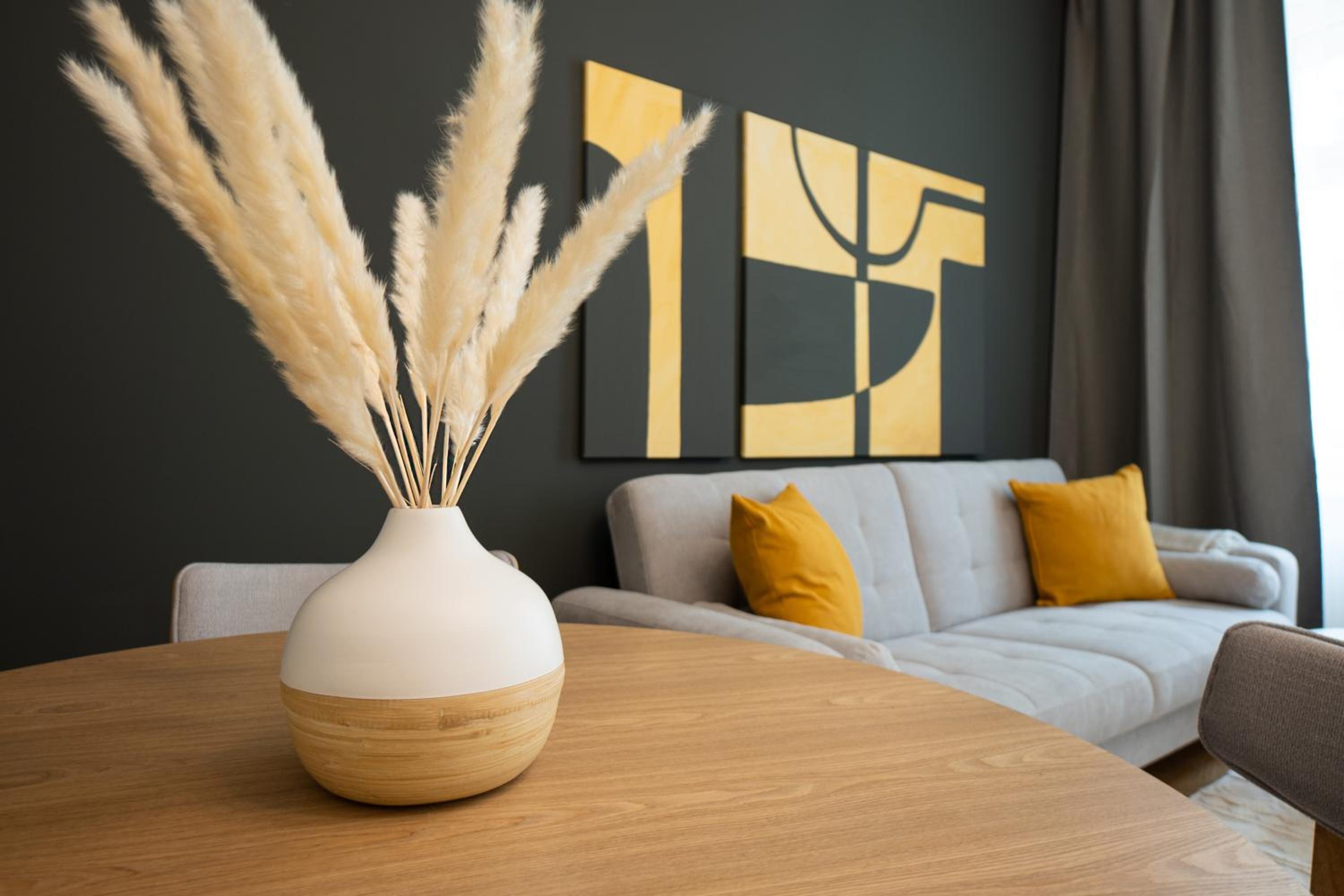 Aesthetic newly renovated apartment located near Belvedere Castle, 15 minutes from Stephansplatz