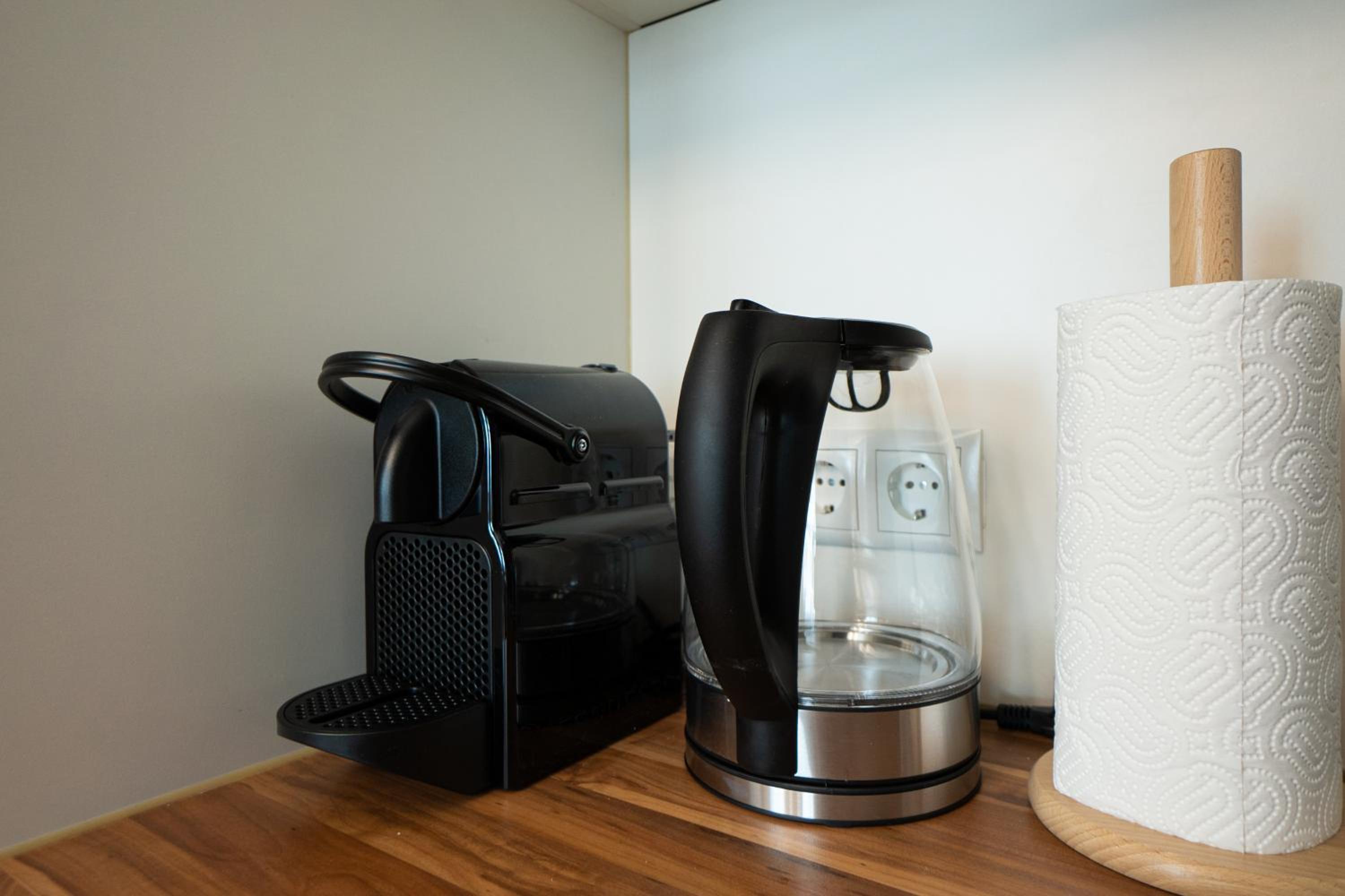 Aesthetic newly renovated apartment located near Belvedere Castle, 15 minutes from Stephansplatz