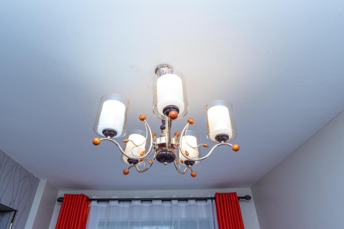 The Bliss - Lovely 1 bedroom apartment located near TRM mall view 3
