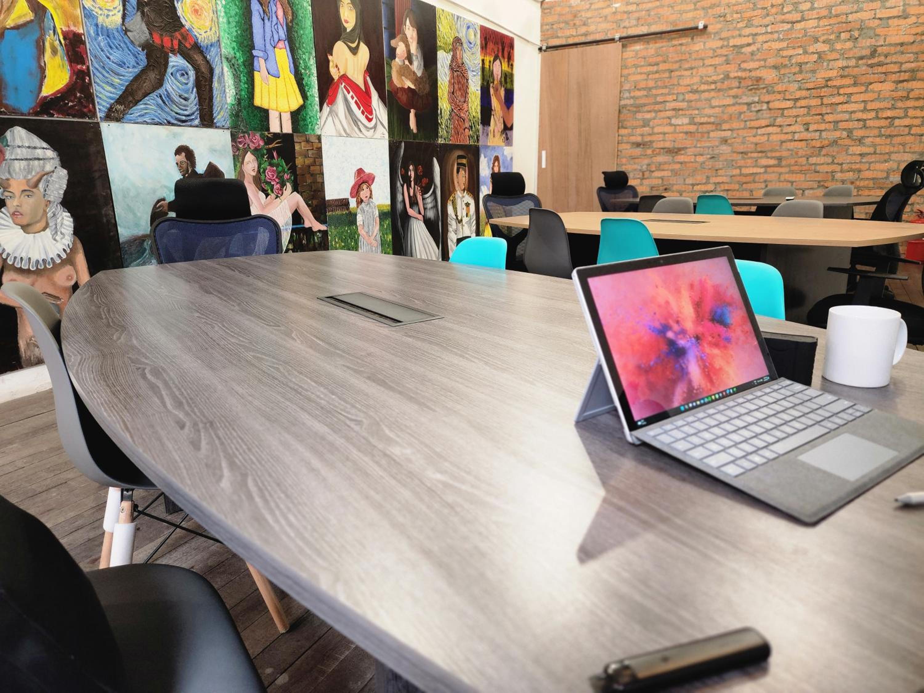 Upspot Kuching Waterfront Premium Hostel