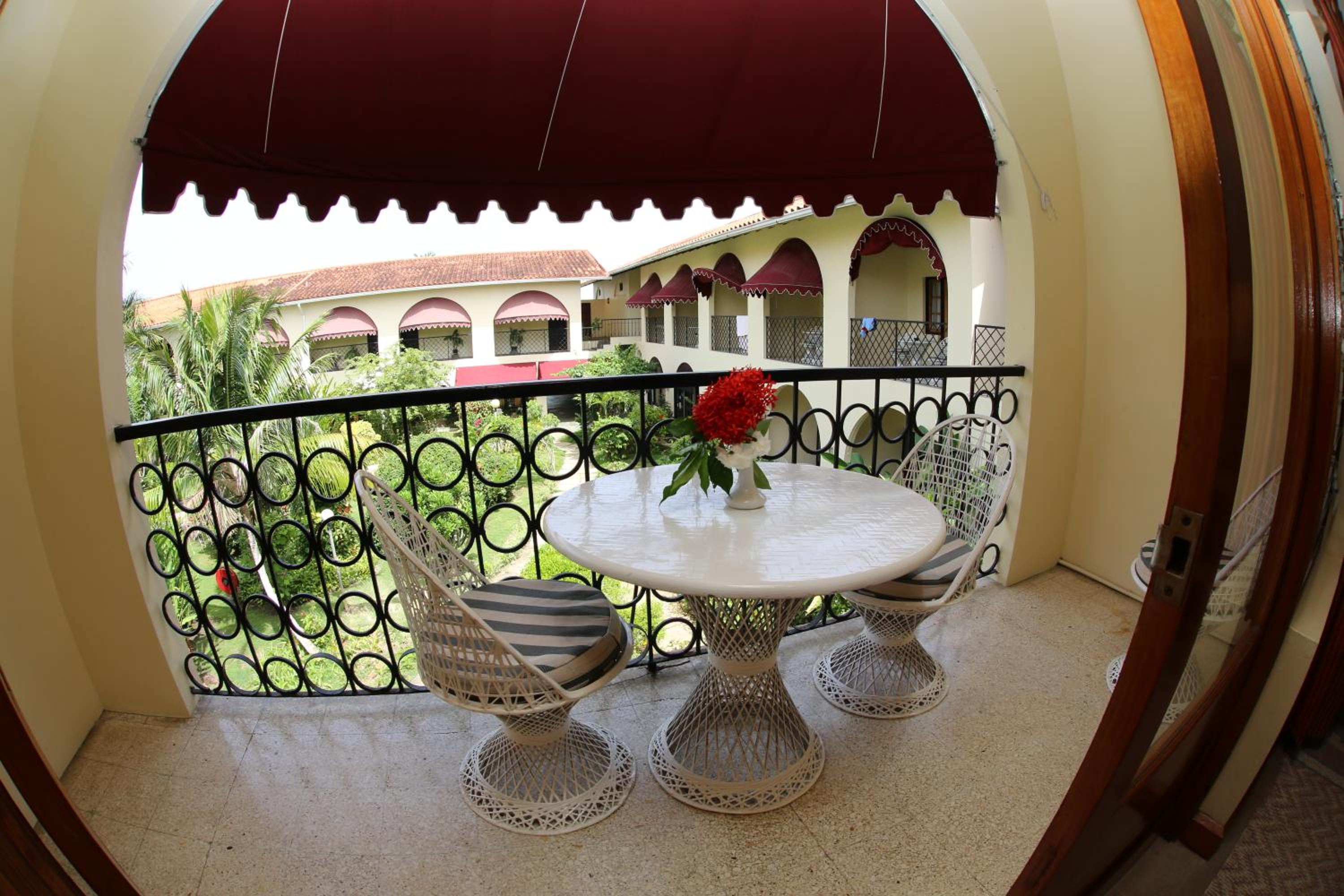 Charela Inn Hotel 45