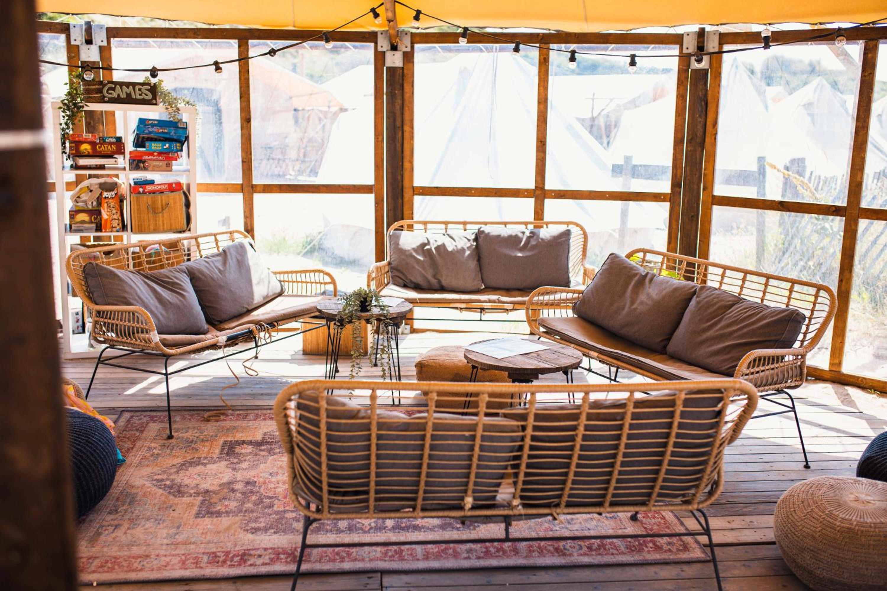 Surfana Camp Bloemendaal Hostel
