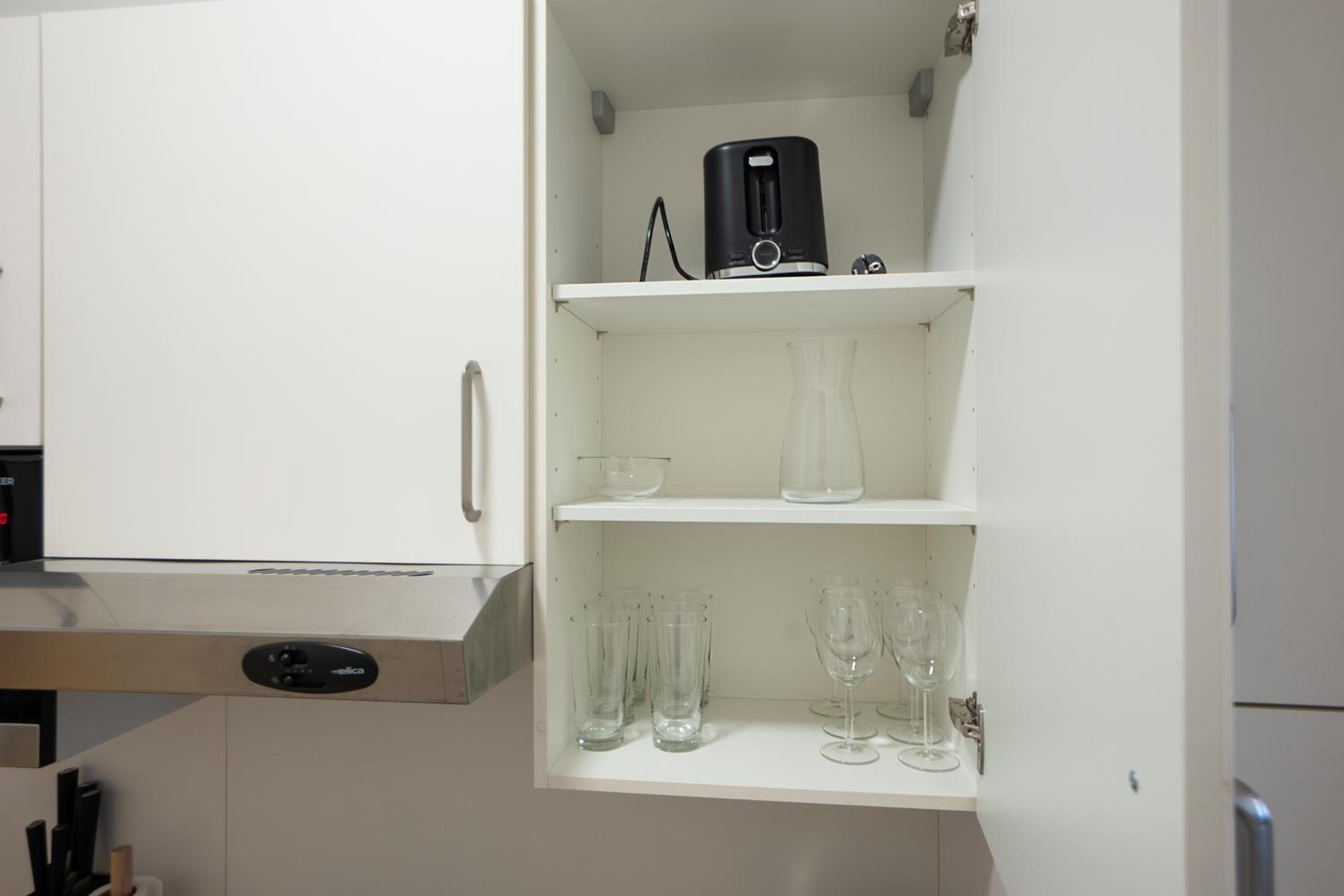 Modern apartment near Belvedere Castle