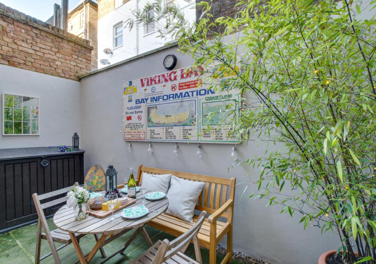 2 Bed in Broadstairs oc-th017