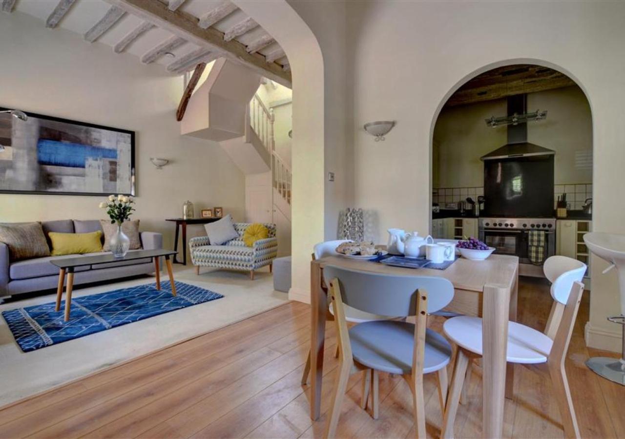 2 Bed in Tunbridge Wells oc-tw660