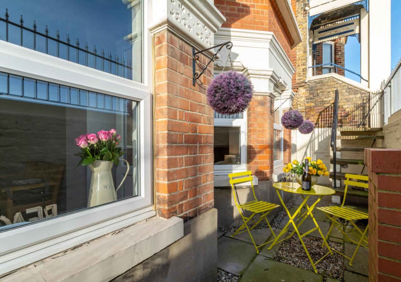 2 Bed in Broadstairs oc-th017