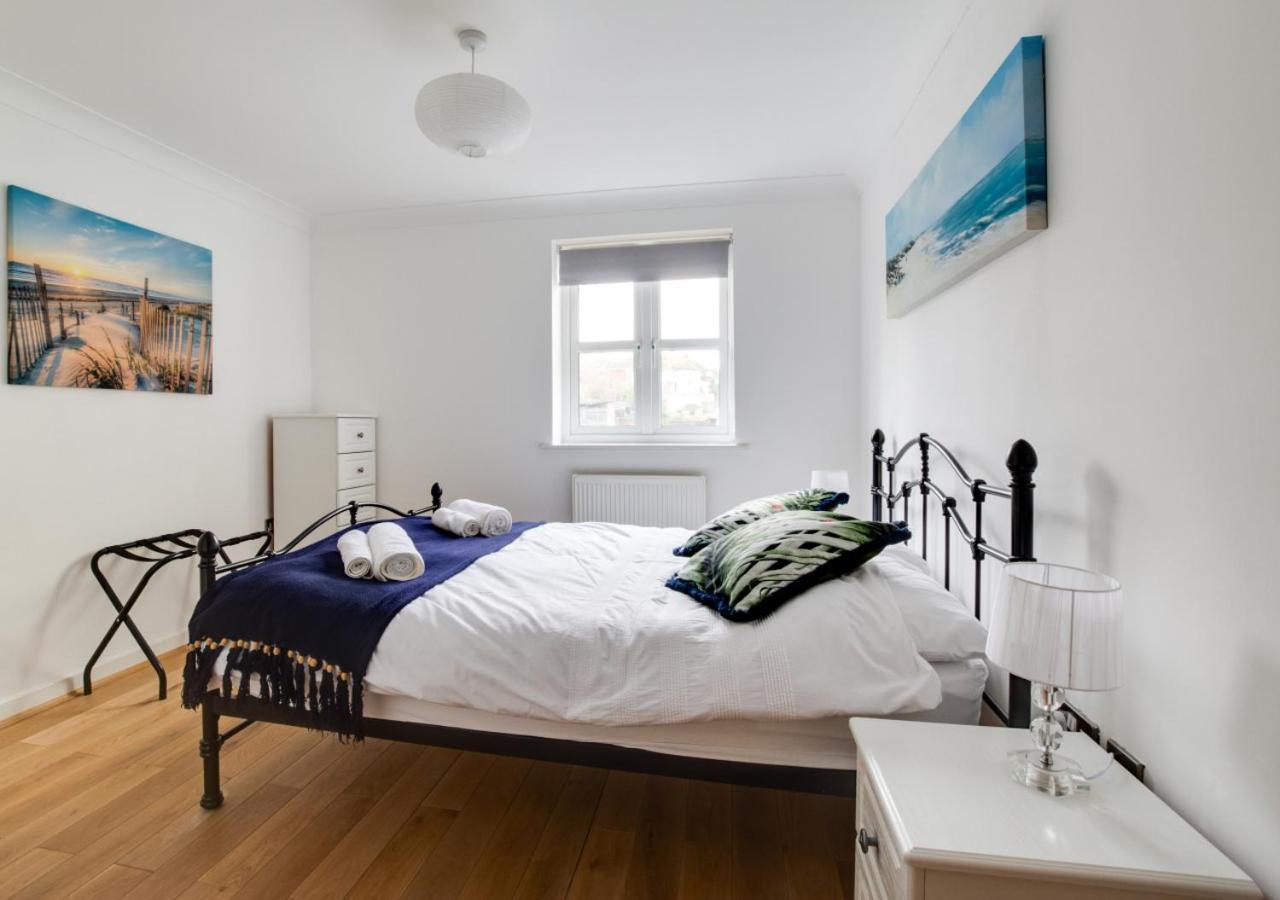 2 Bed in Broadstairs oc-th013 view 3