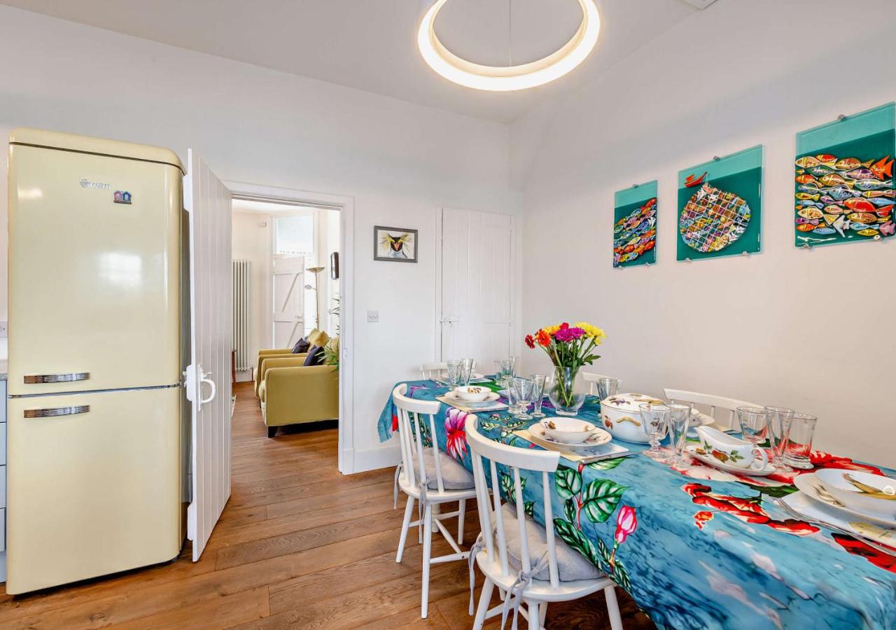 Beachtown Cottage