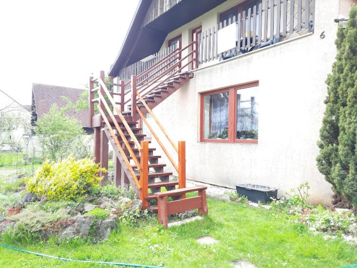 Tahi Apartman
