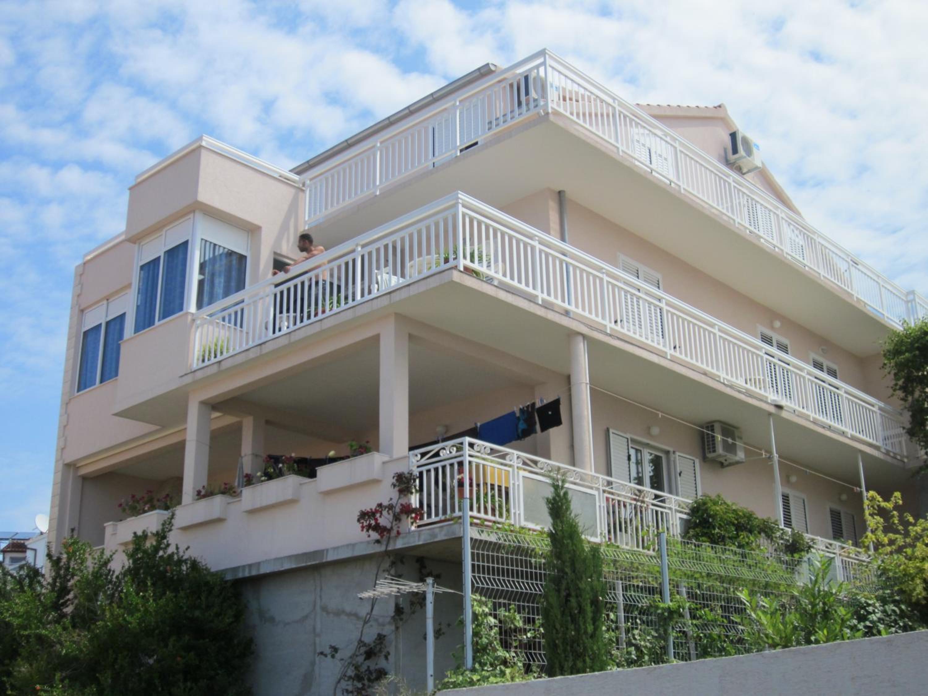 Apartments Kresic