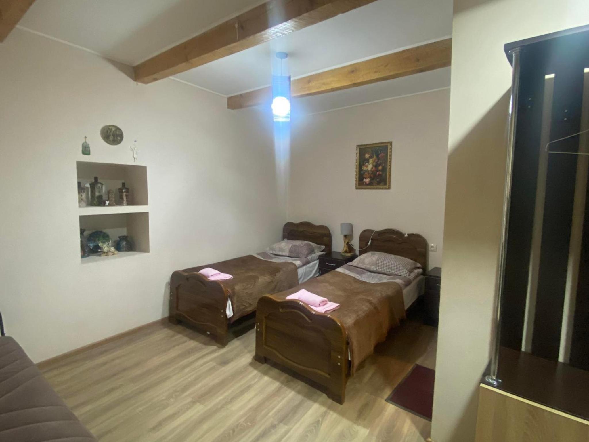 Photo 38