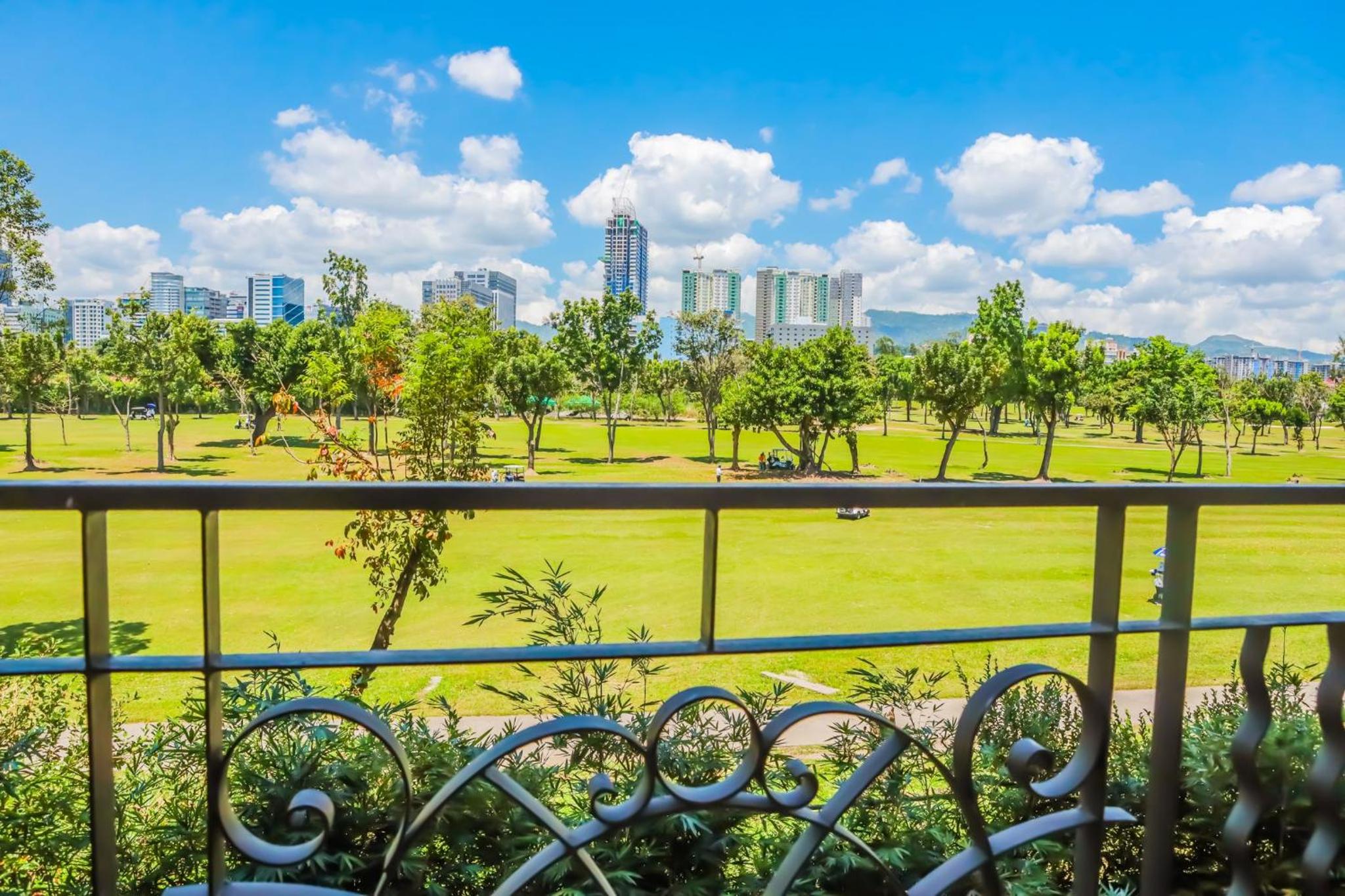 One Oasis 2BR Condo in Mabolo-near SM, Ayala, IT park