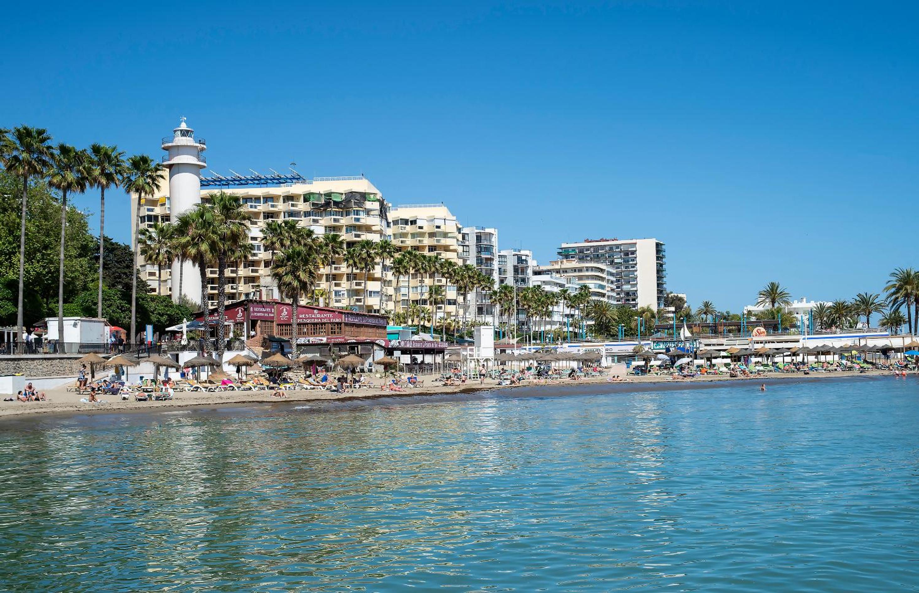 MARBELLA 2000 Estudio en Paseo Marítimo WIFI view 4
