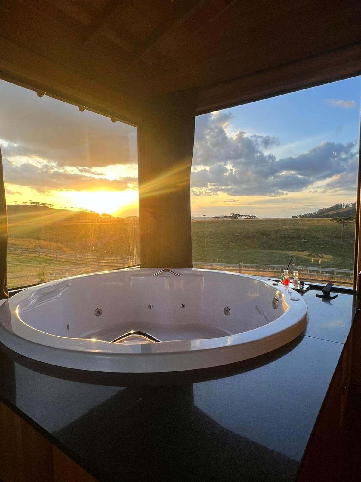 Jacuzzi