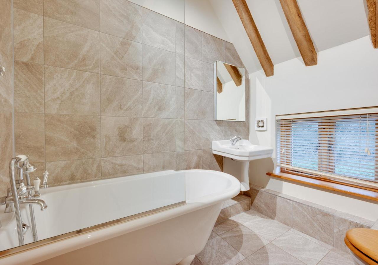 2 Bed in Guestling oc-rh1142