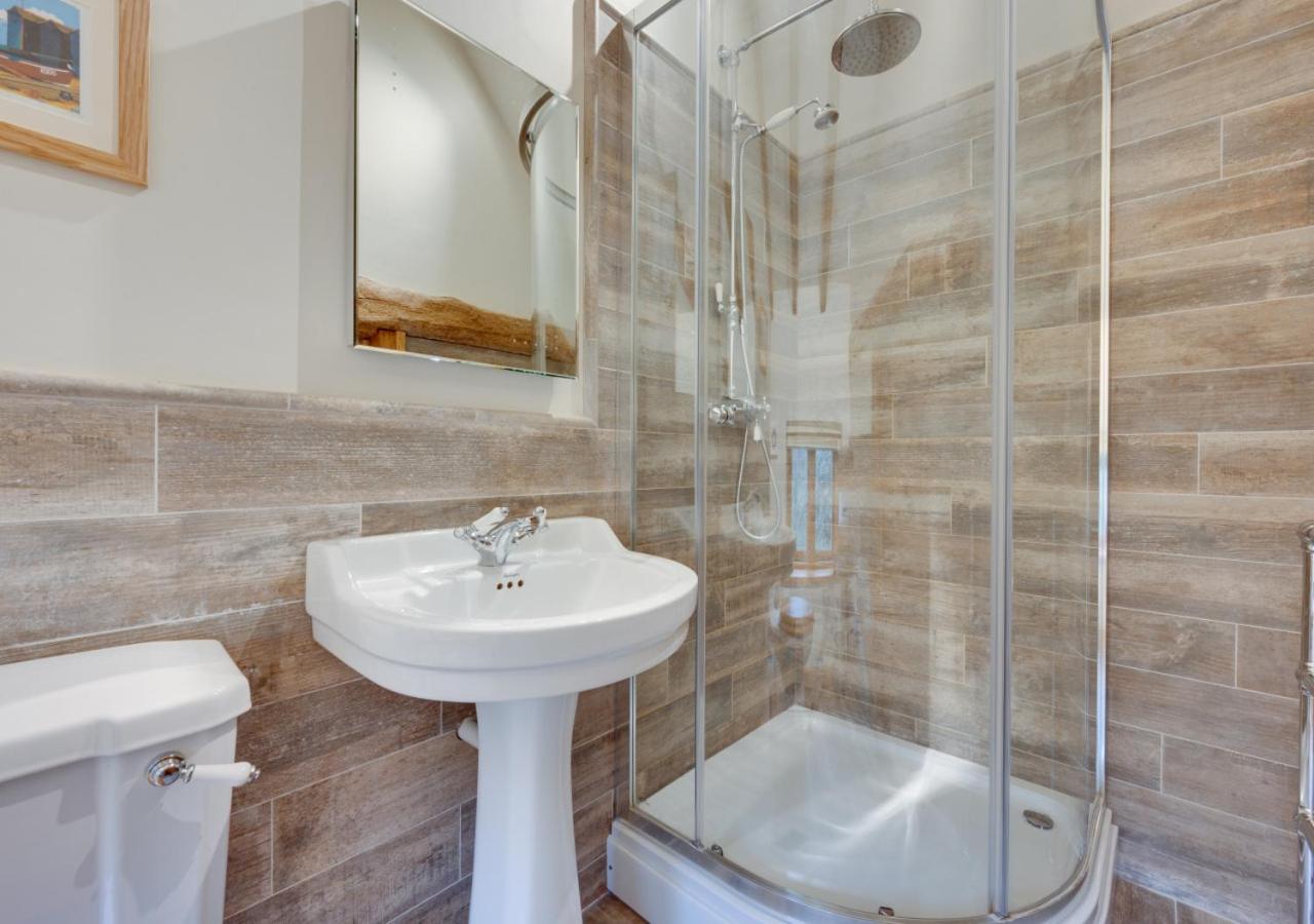 2 Bed in Guestling oc-rh1142
