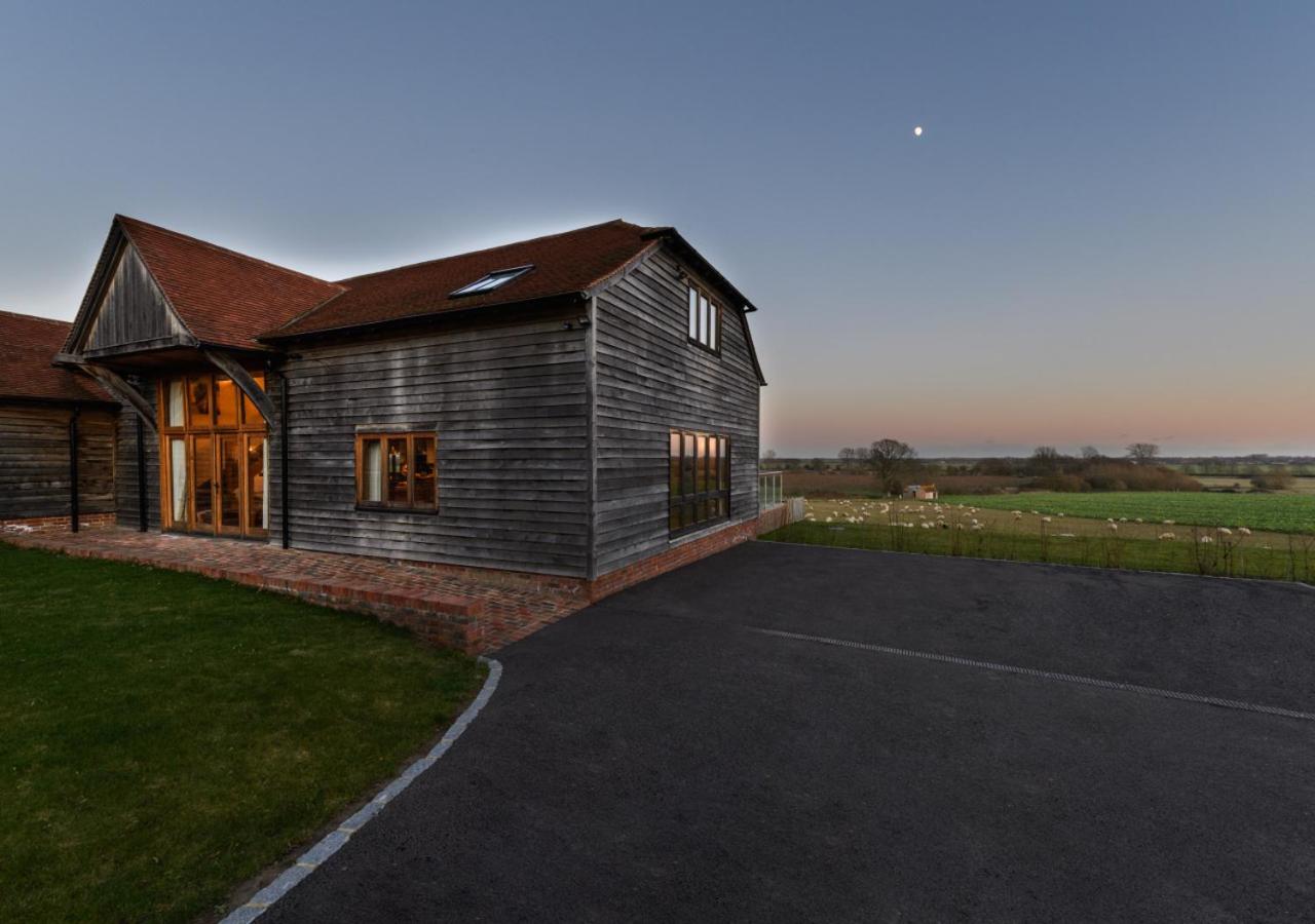 4 Bed in Tenterden oc-tn608