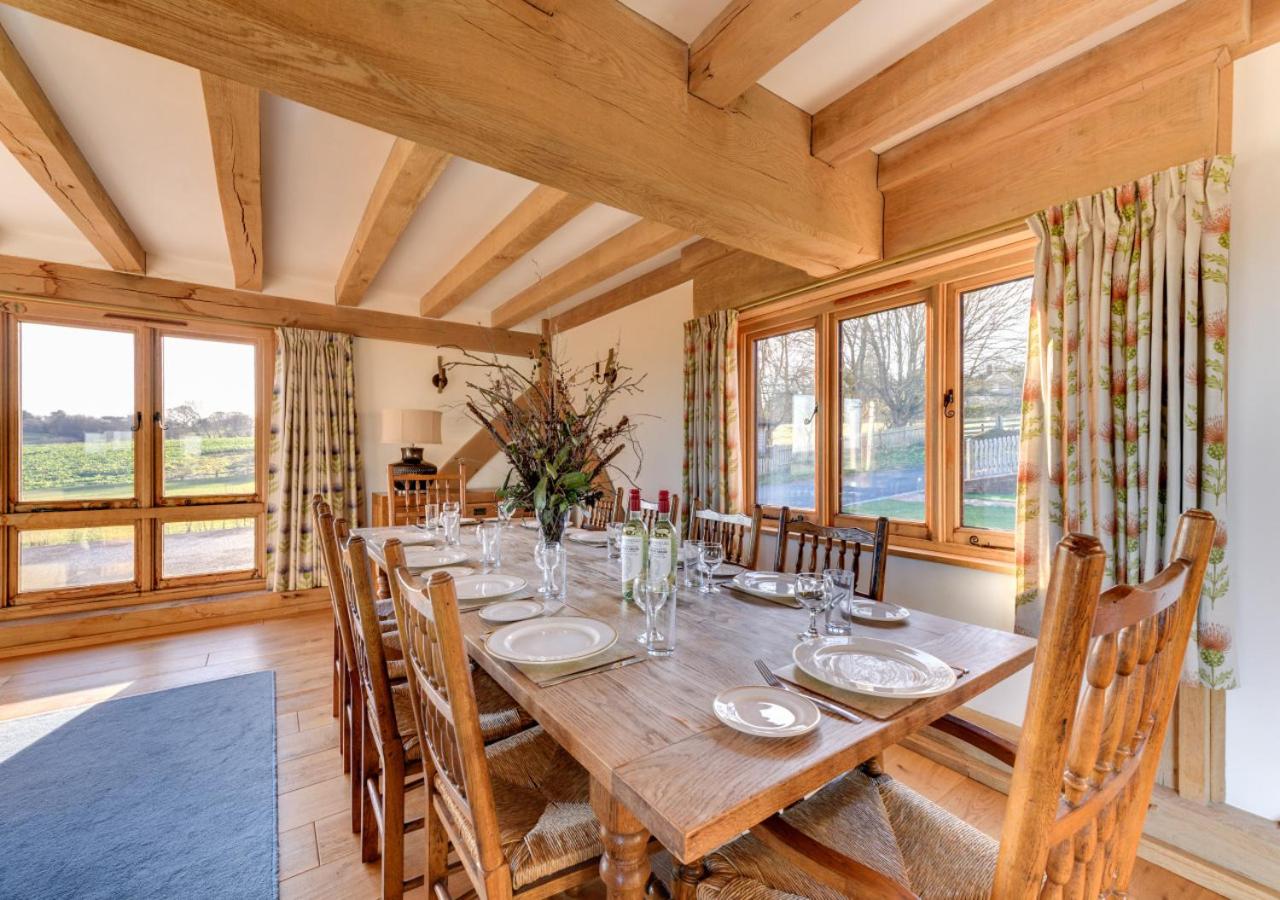 4 Bed in Tenterden oc-tn608