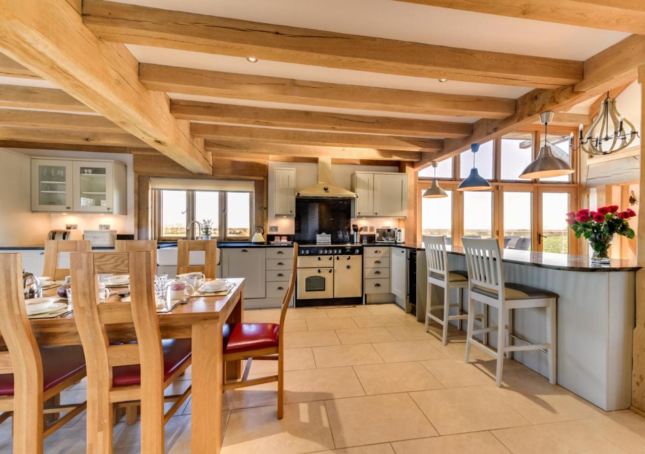 4 Bed in Tenterden oc-tn608