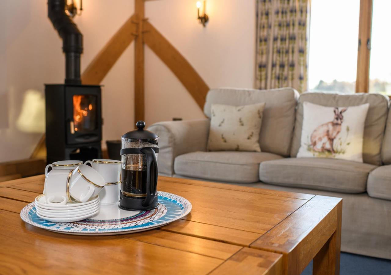 4 Bed in Tenterden oc-tn608