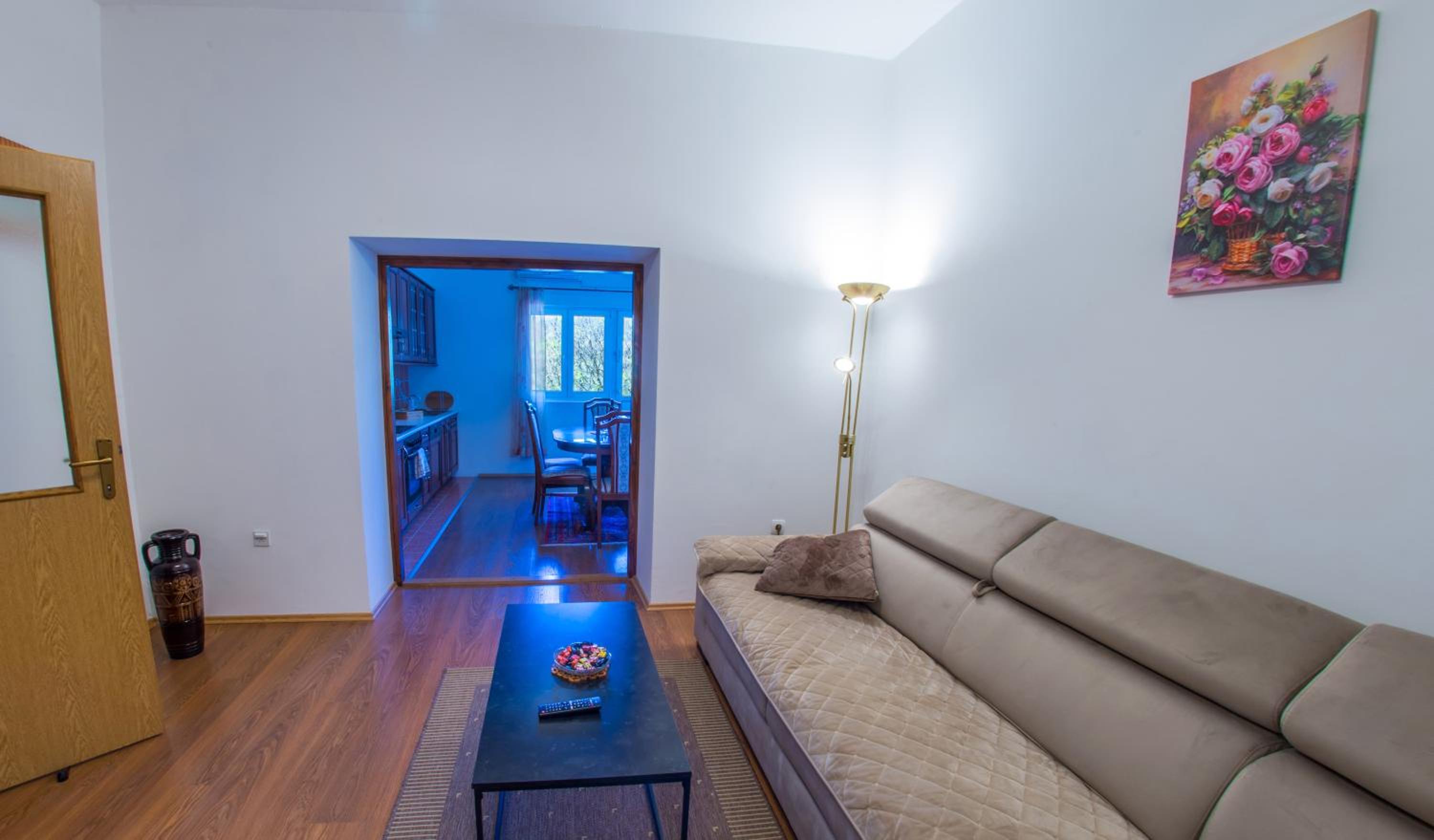 Central train station apartment