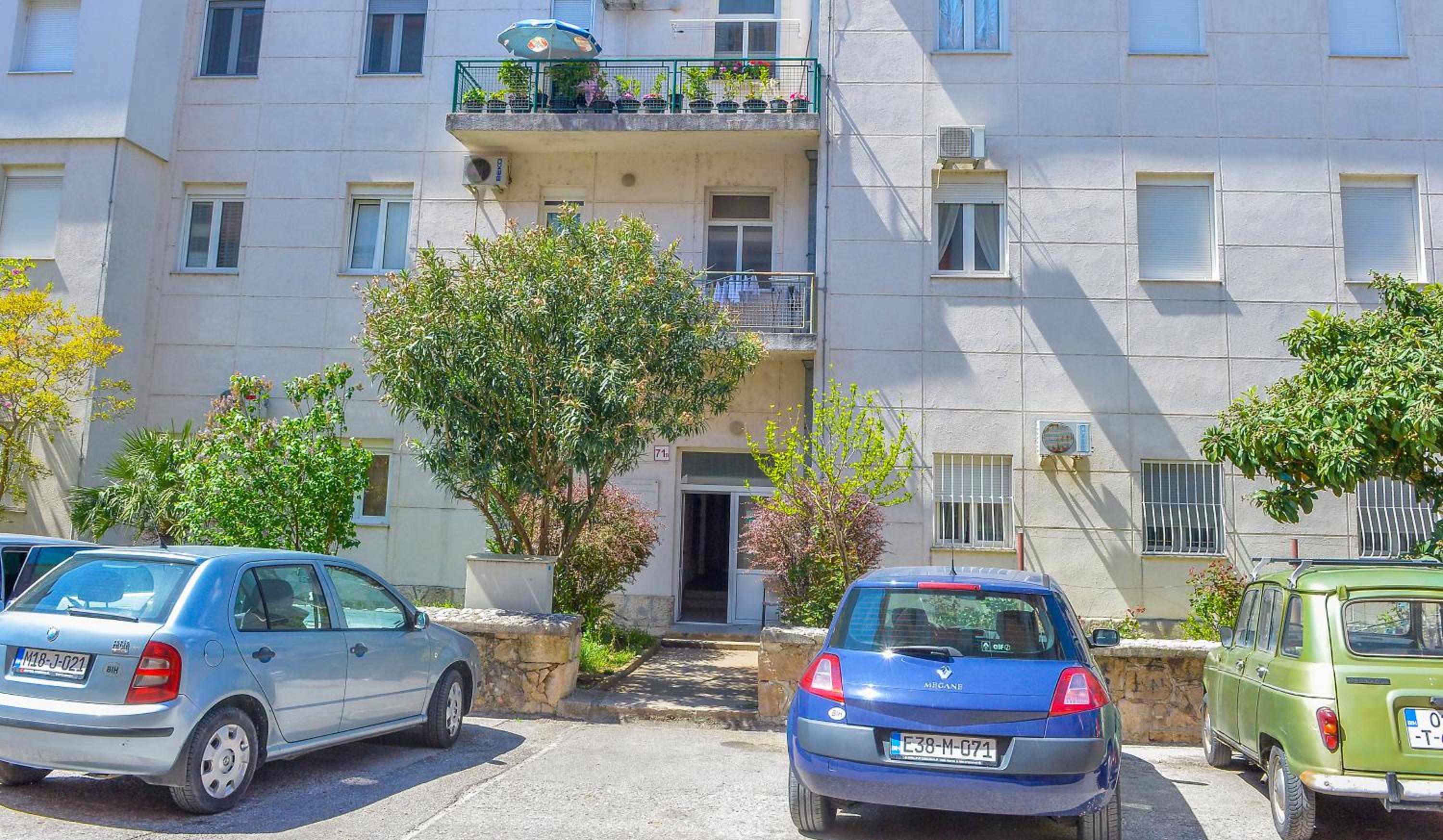 Central train station apartment