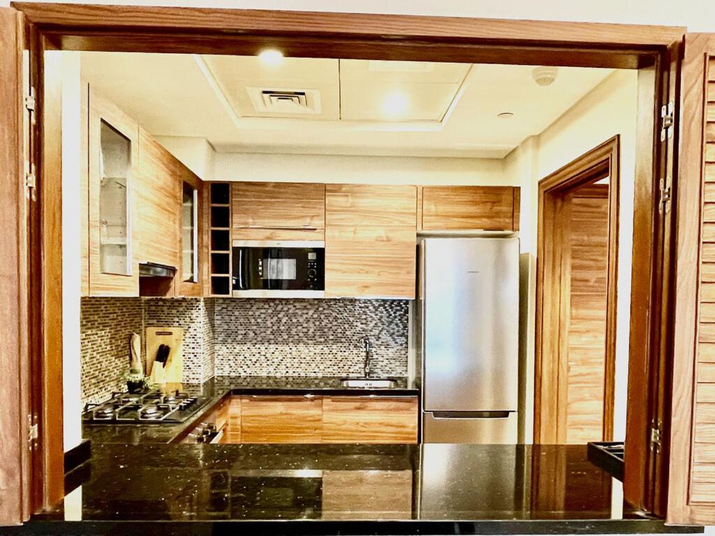GOODWOOD SUITES HOMES VACATION