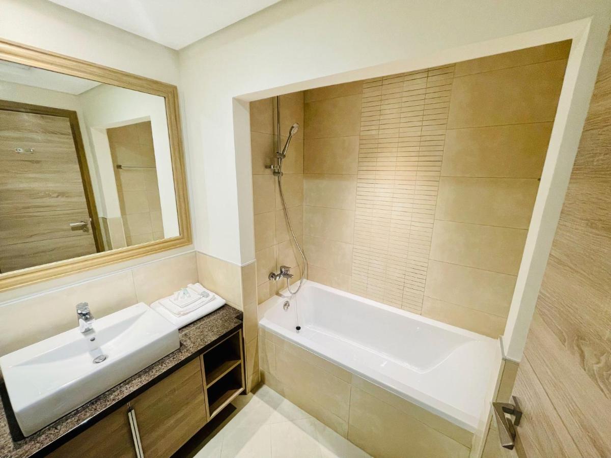 GOODWOOD SUITES HOMES VACATION