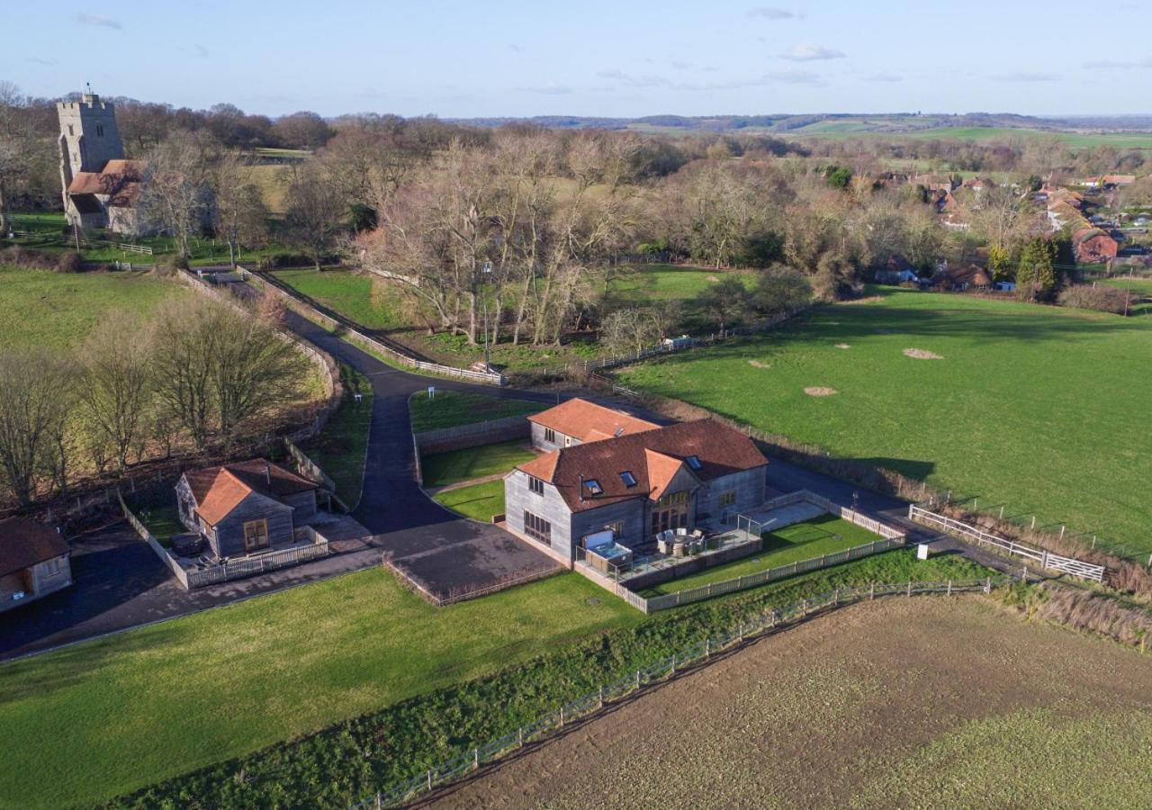 2 Bed in Tenterden oc-tn606