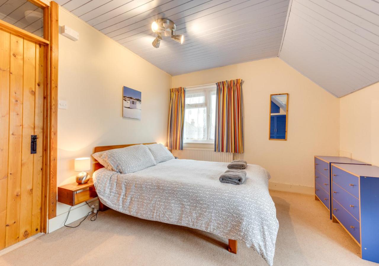 3 Bed in Broadstairs oc-cc0178