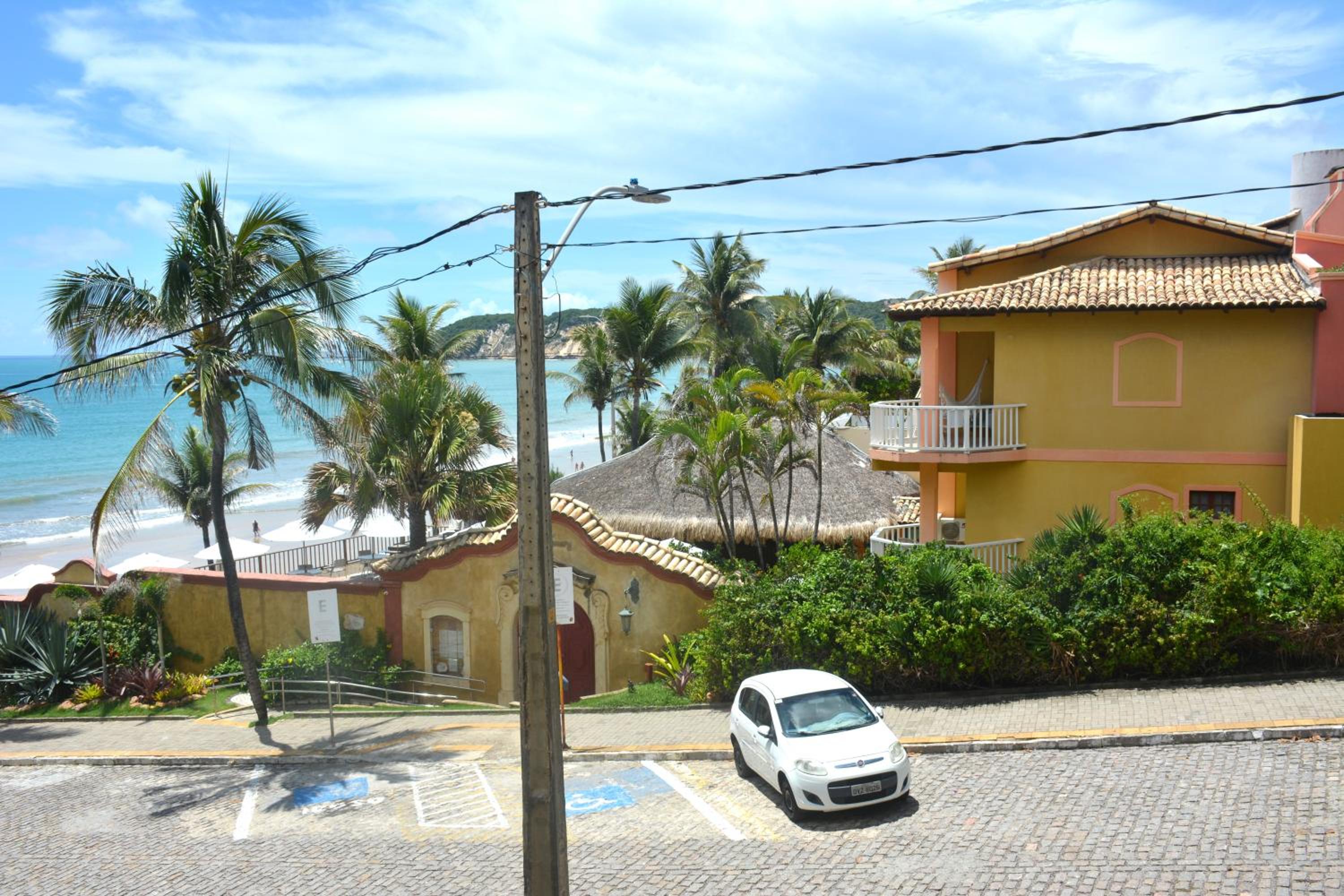 Na praia - Elegance 402 Luxo - Lateral vista mar