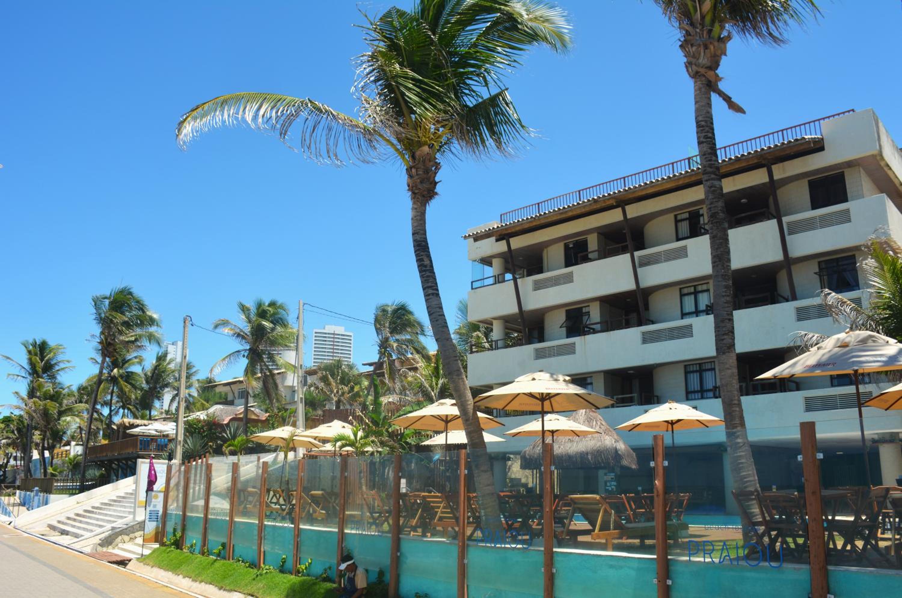 Na praia - Elegance 402 Luxo - Lateral vista mar